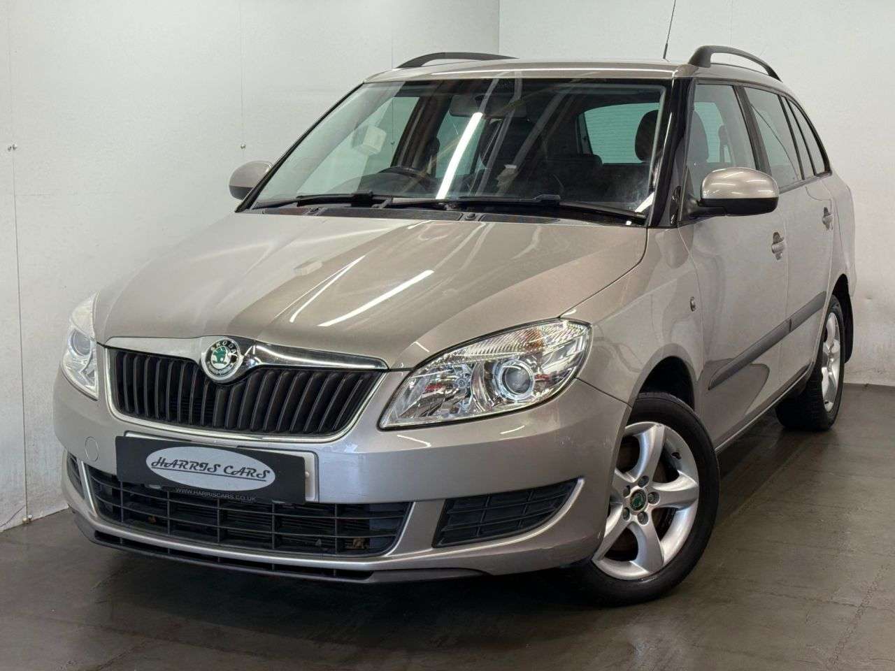 A 2010 SKODA FABIA 1.2 TSI SE Estate 5dr Petrol DSG Euro 5 (105 ps) 12 MONTHS MOT + 12 MONTHS A 2010 SKODA FABIA 1.2 TSI SE Estate 5dr Petrol DSG Euro 5 (105 ps) 12 MONTHS MOT + 12 MONTHS