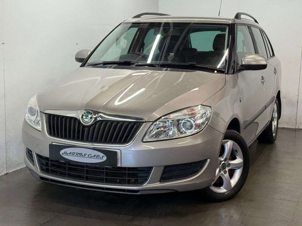A 2010 SKODA FABIA 1.2 TSI SE Estate 5dr Petrol DSG Euro 5 (105 ps) 12 MONTHS MOT + 12 MONTHS A 2010 SKODA FABIA 1.2 TSI SE Estate 5dr Petrol DSG Euro 5 (105 ps) 12 MONTHS MOT + 12 MONTHS