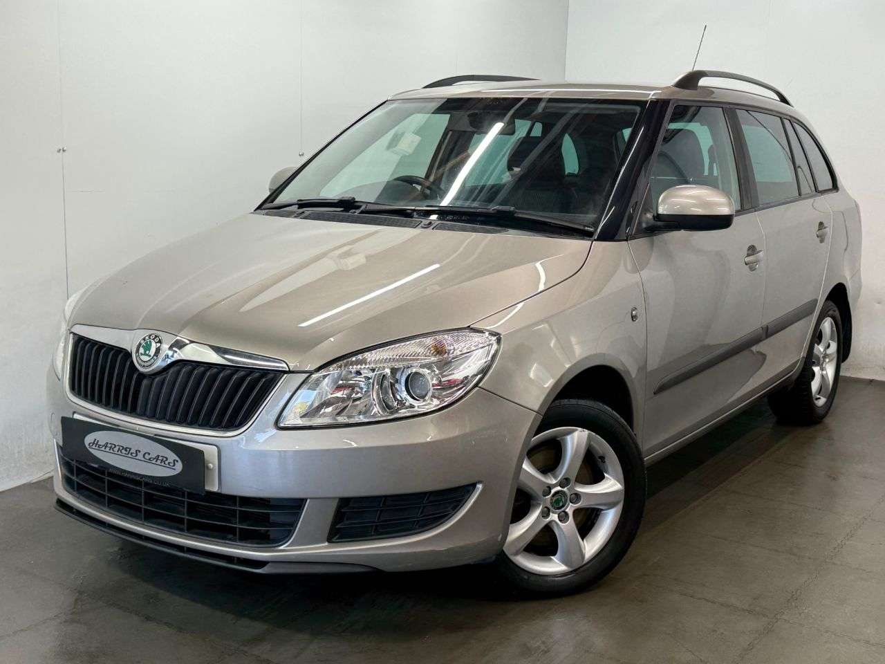 2010 SKODA FABIA 2010 SKODA FABIA
