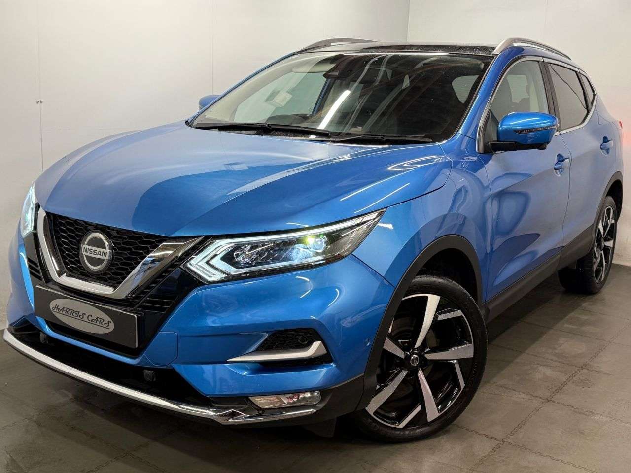 A 2019 NISSAN QASHQAI 1.3 DIG-T Tekna SUV 5dr Petrol Manual Euro 6 (s/s) (140 ps) 12 MONTHS AA, F A 2019 NISSAN QASHQAI 1.3 DIG-T Tekna SUV 5dr Petrol Manual Euro 6 (s/s) (140 ps) 12 MONTHS AA, F