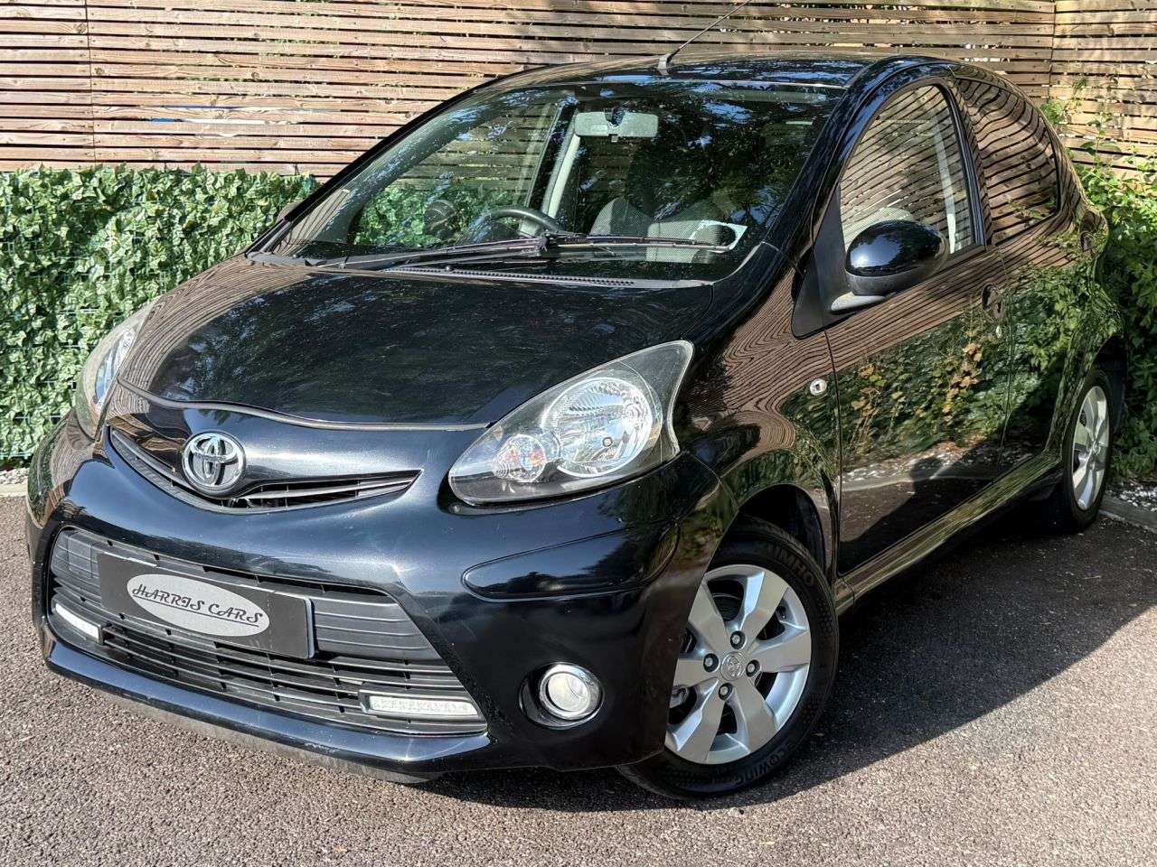 A 2013 TOYOTA AYGO 1.0 VVT-i Fire Hatchback 5dr Petrol Manual Euro 5 (67 ps) 12 MONTHS AA, FRE A 2013 TOYOTA AYGO 1.0 VVT-i Fire Hatchback 5dr Petrol Manual Euro 5 (67 ps) 12 MONTHS AA, FRE