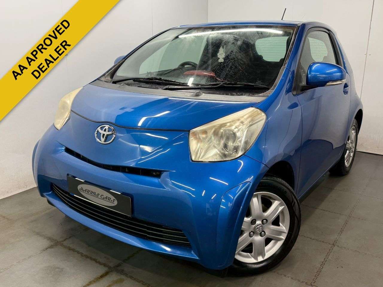 2011 TOYOTA IQ 2011 TOYOTA IQ