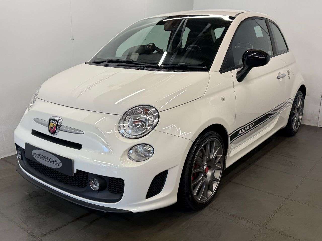 2016 ABARTH 595 2016 ABARTH 595