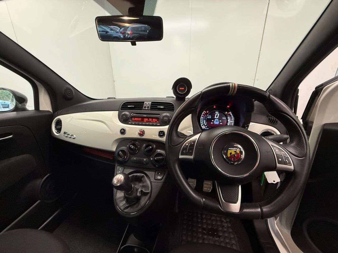 2016 ABARTH 595 2016 ABARTH 595