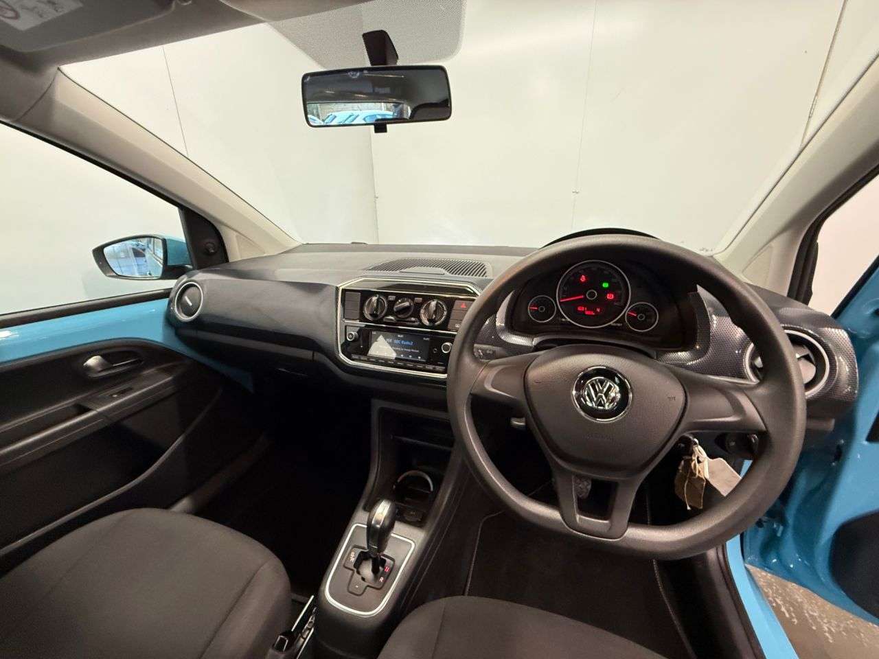 2016 VOLKSWAGEN UP! 2016 VOLKSWAGEN UP!