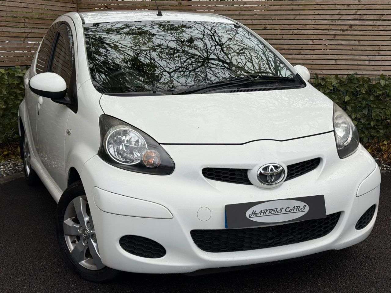 A 2011 TOYOTA AYGO 1.0 VVT-i Go Hatchback 5dr Petrol Manual Euro 5 (67 ps) 12 MONTHS AA, FRESH A 2011 TOYOTA AYGO 1.0 VVT-i Go Hatchback 5dr Petrol Manual Euro 5 (67 ps) 12 MONTHS AA, FRESH