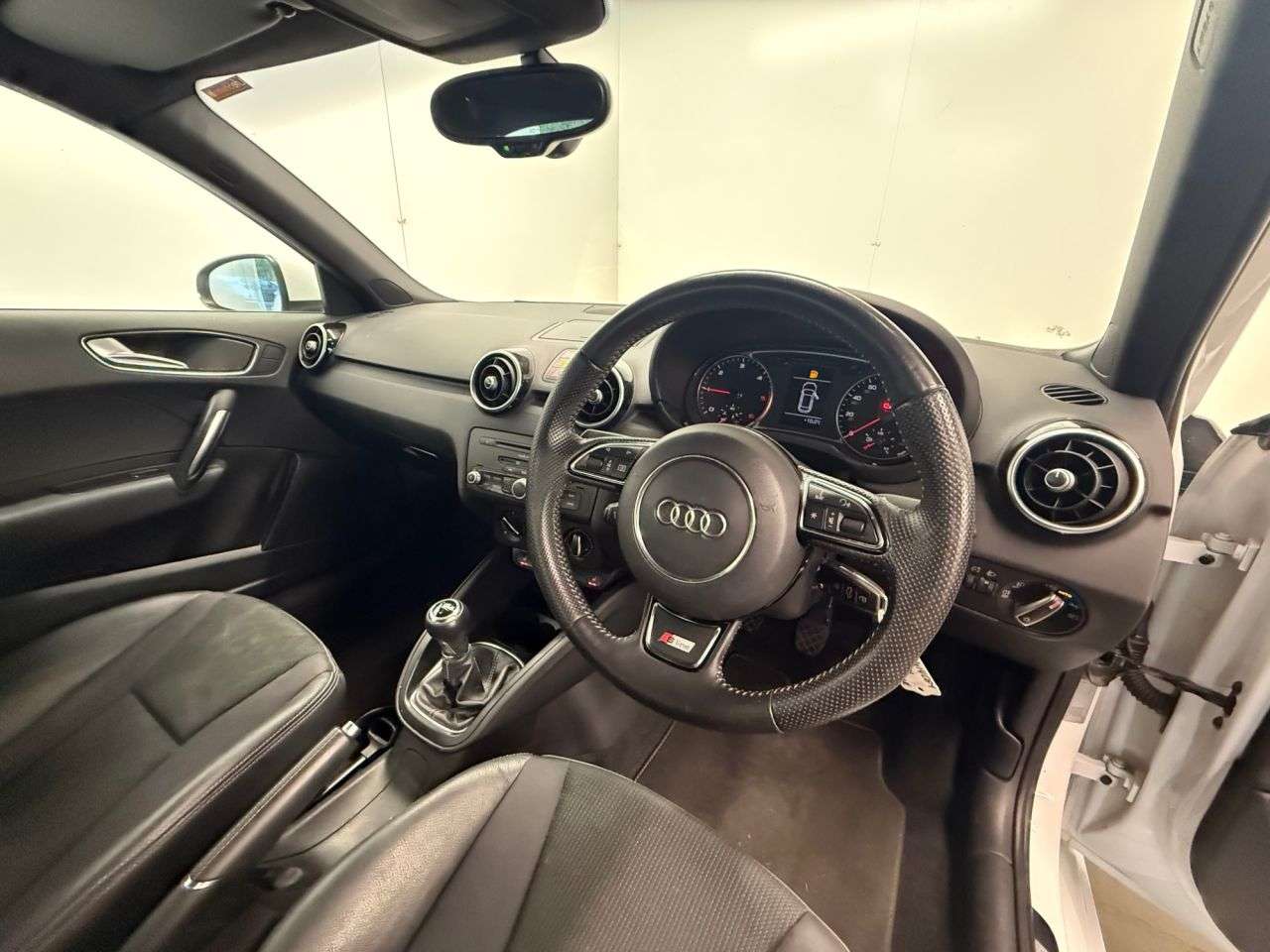 2014 AUDI A1 2014 AUDI A1