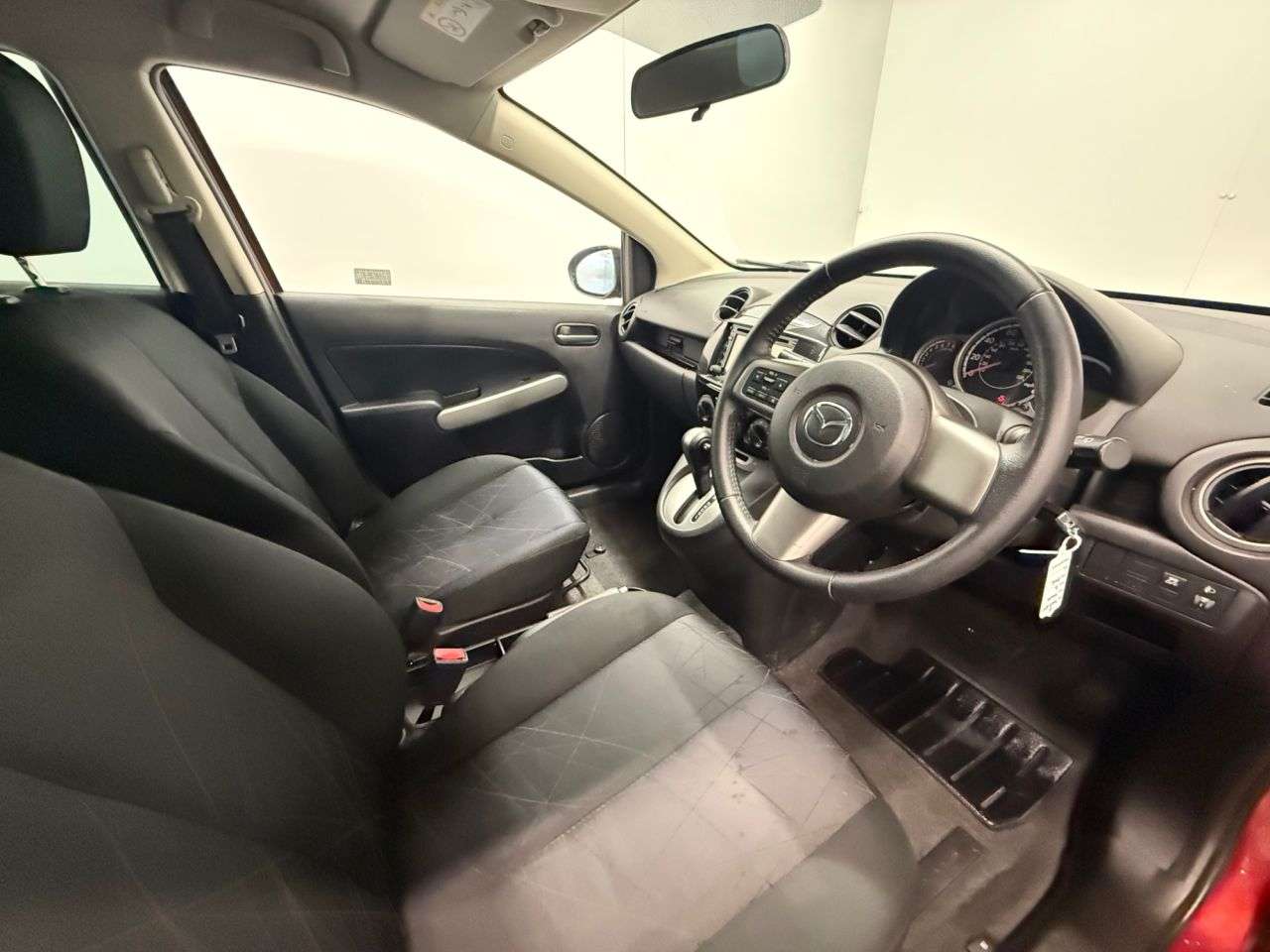 2014 MAZDA MAZDA2 2014 MAZDA MAZDA2