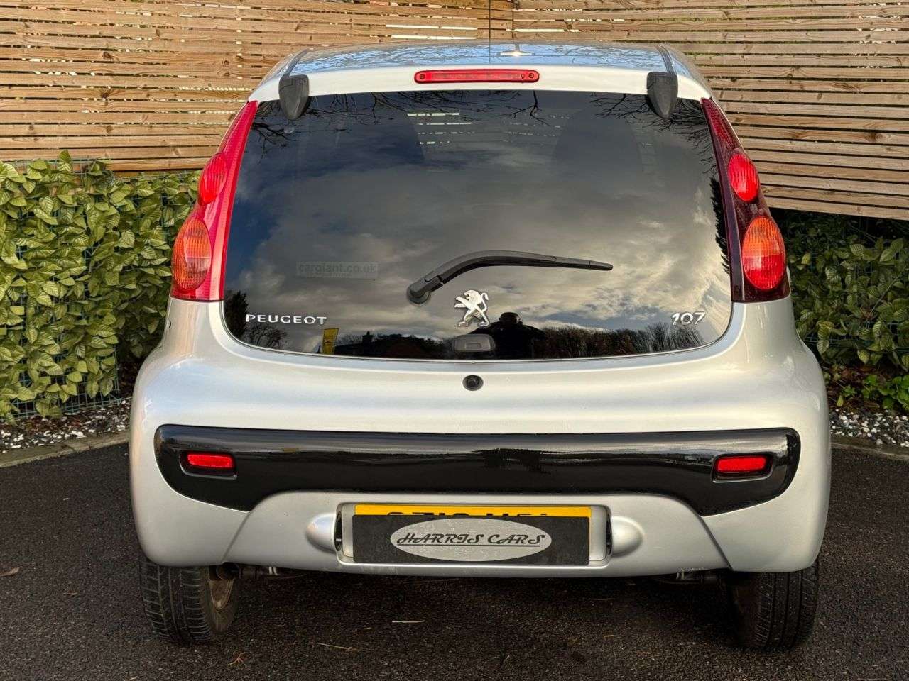 2013 PEUGEOT 107 2013 PEUGEOT 107