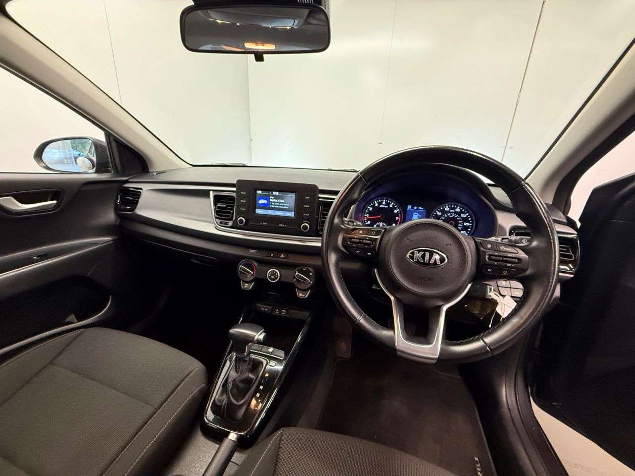 2017 KIA RIO 2017 KIA RIO