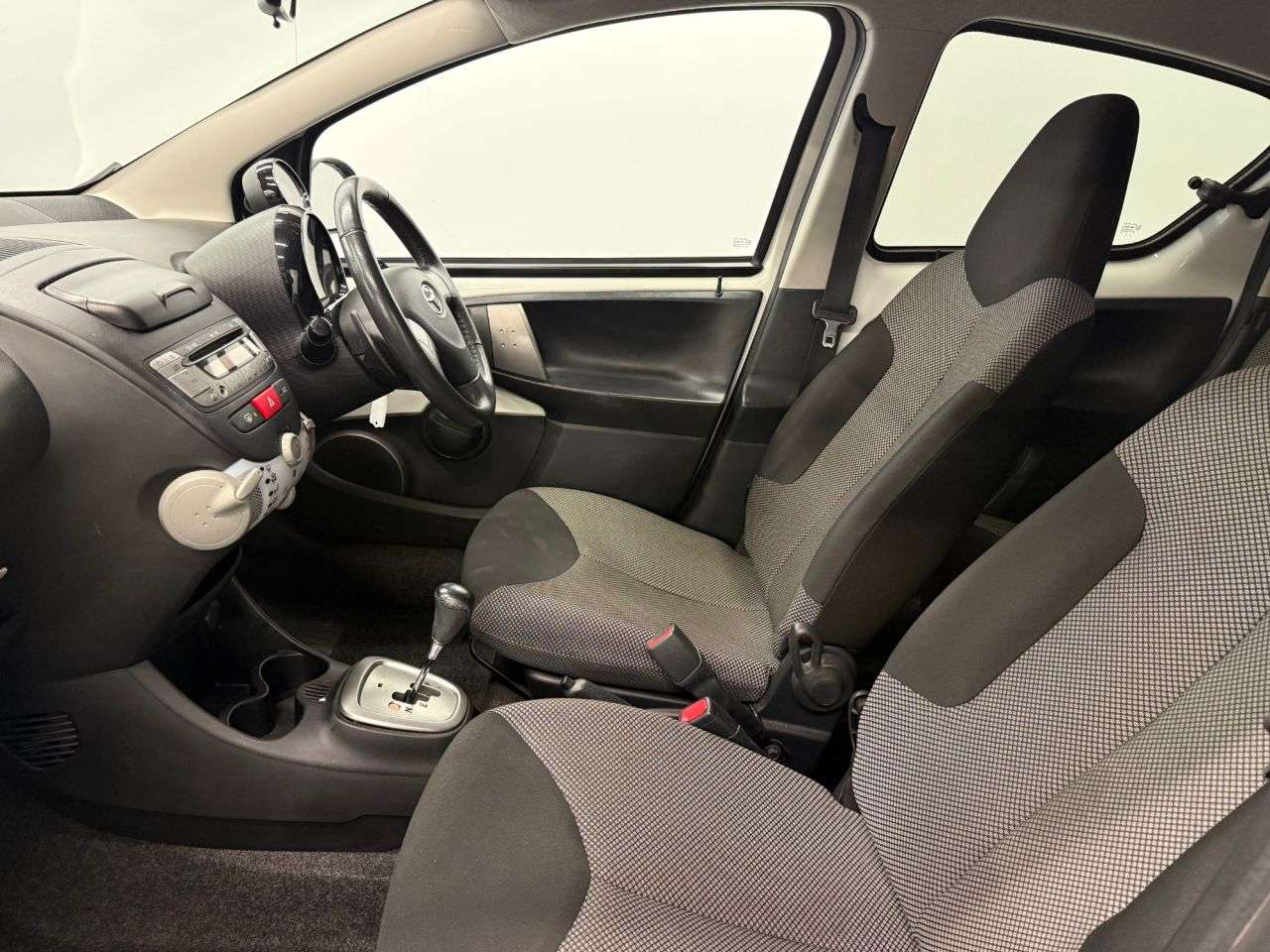 2014 TOYOTA AYGO 2014 TOYOTA AYGO