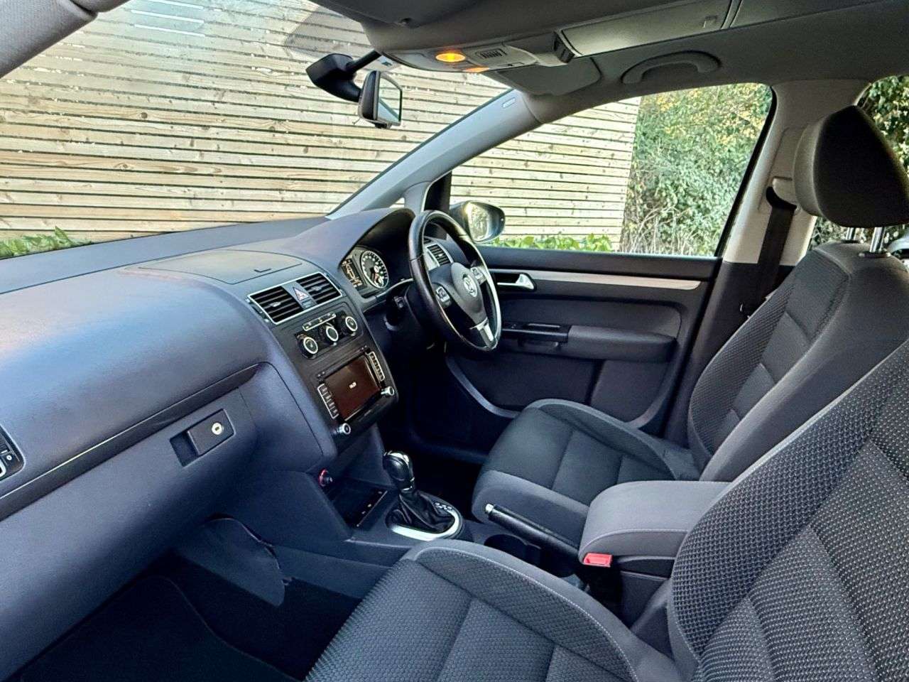 2012 VOLKSWAGEN TOURAN 2012 VOLKSWAGEN TOURAN