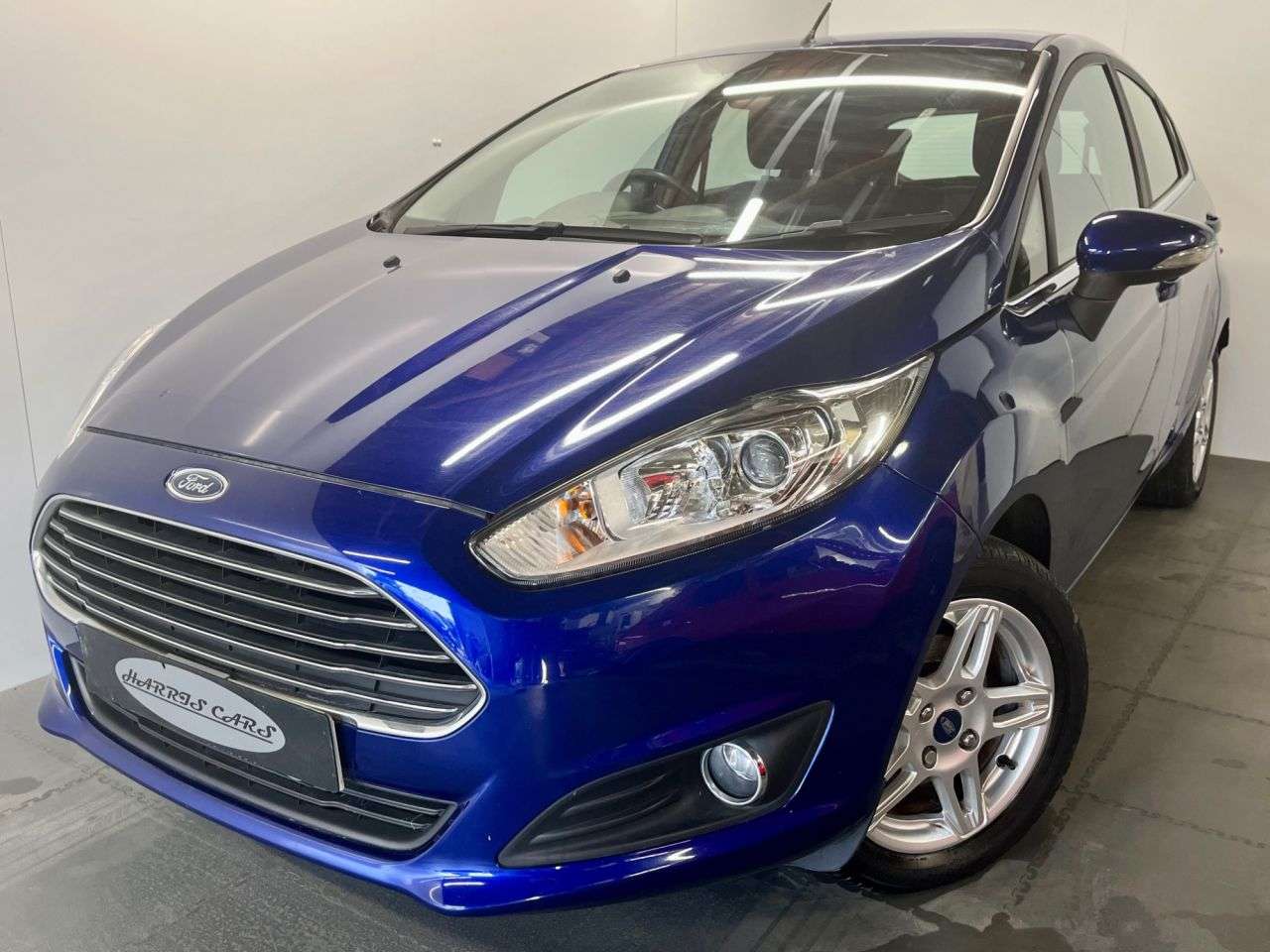 A 2014 FORD FIESTA 1.25 Zetec Hatchback 5dr Petrol Manual Euro 5 (82 ps) 12 MONTHS AA, FRESH S A 2014 FORD FIESTA 1.25 Zetec Hatchback 5dr Petrol Manual Euro 5 (82 ps) 12 MONTHS AA, FRESH S