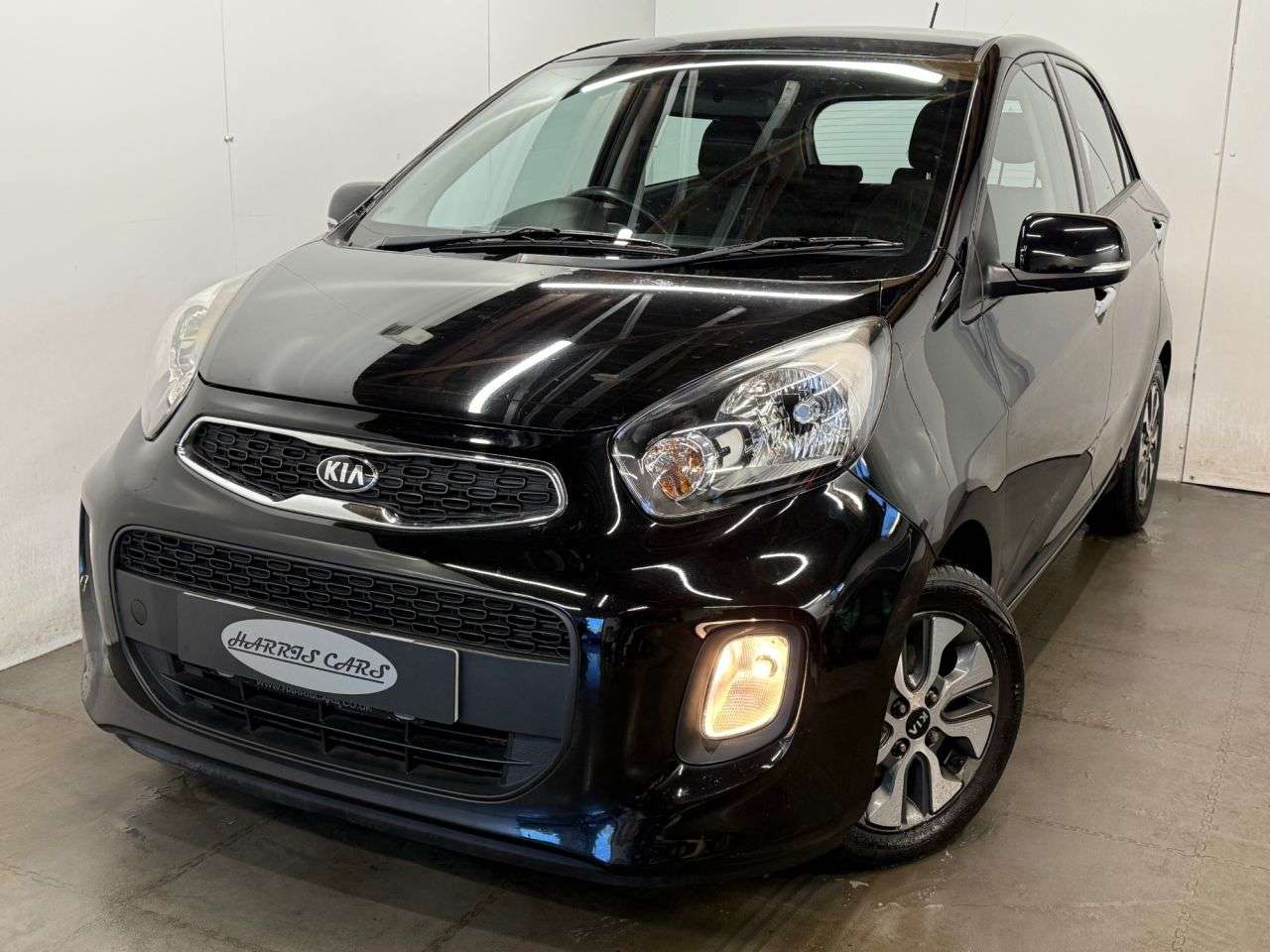 A 2015 KIA PICANTO 1.25 2 Hatchback 5dr Petrol Auto Euro 5 (84 bhp) 12 MONTHS AA, FRESH SERVIC A 2015 KIA PICANTO 1.25 2 Hatchback 5dr Petrol Auto Euro 5 (84 bhp) 12 MONTHS AA, FRESH SERVIC