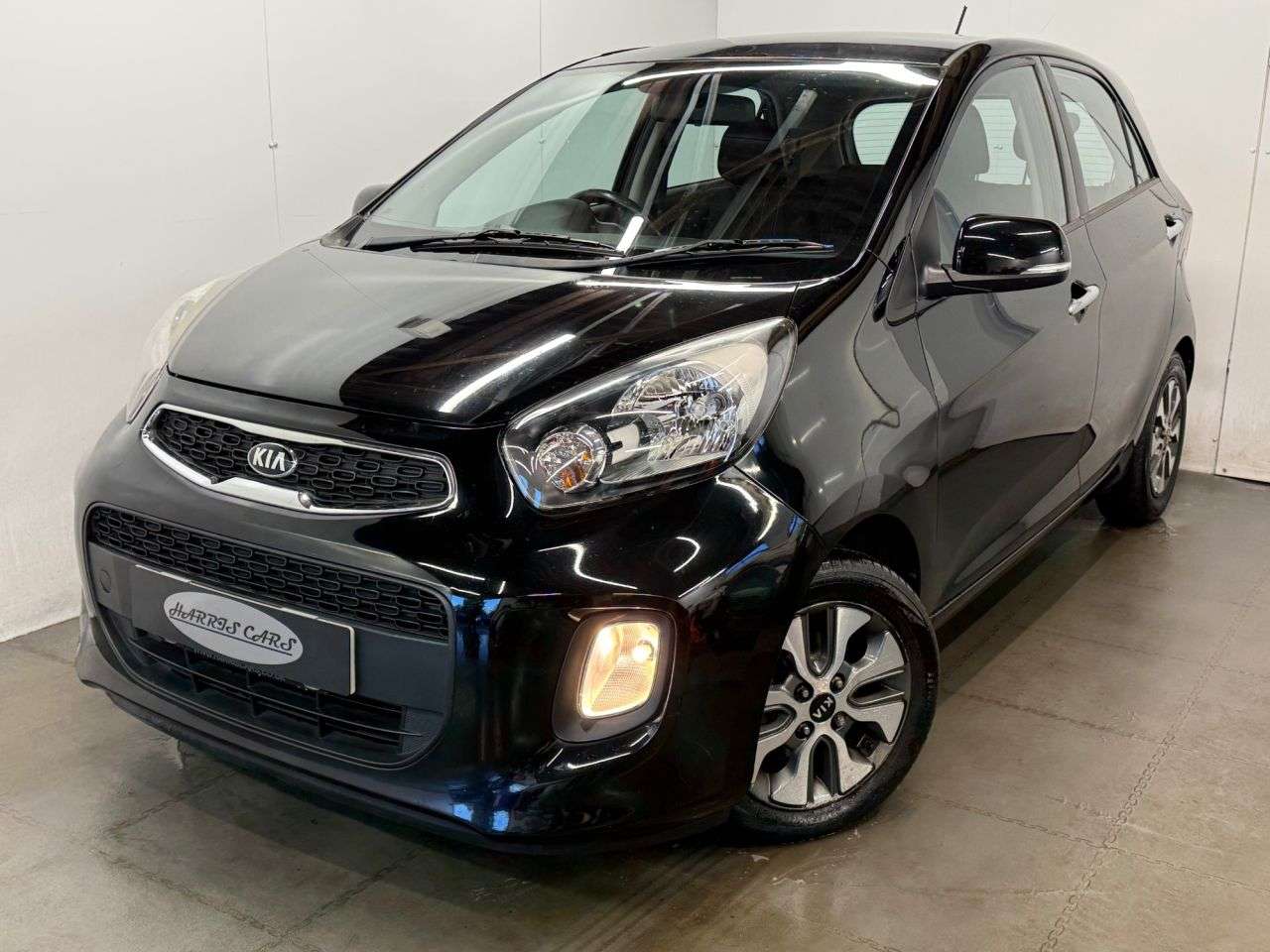 A 2015 KIA PICANTO 1.25 2 Hatchback 5dr Petrol Auto Euro 5 (84 bhp) 12 MONTHS AA, FRESH SERVIC A 2015 KIA PICANTO 1.25 2 Hatchback 5dr Petrol Auto Euro 5 (84 bhp) 12 MONTHS AA, FRESH SERVIC