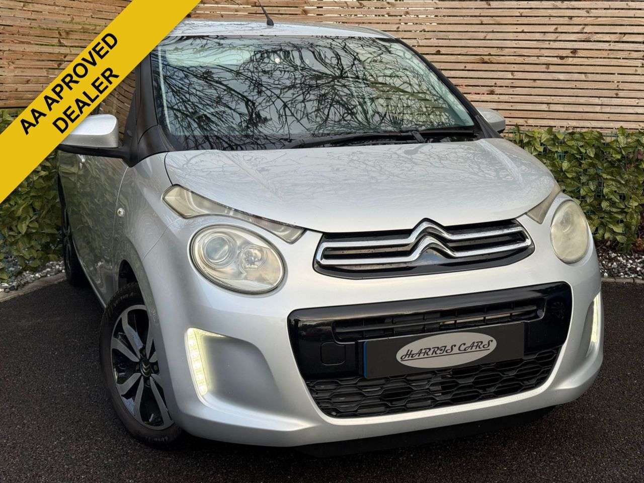 A 2015 CITROEN C1 1.2 PureTech Flair Hatchback 5dr Petrol Manual Euro 5 (Euro 5) (82 ps) 12 M A 2015 CITROEN C1 1.2 PureTech Flair Hatchback 5dr Petrol Manual Euro 5 (Euro 5) (82 ps) 12 M