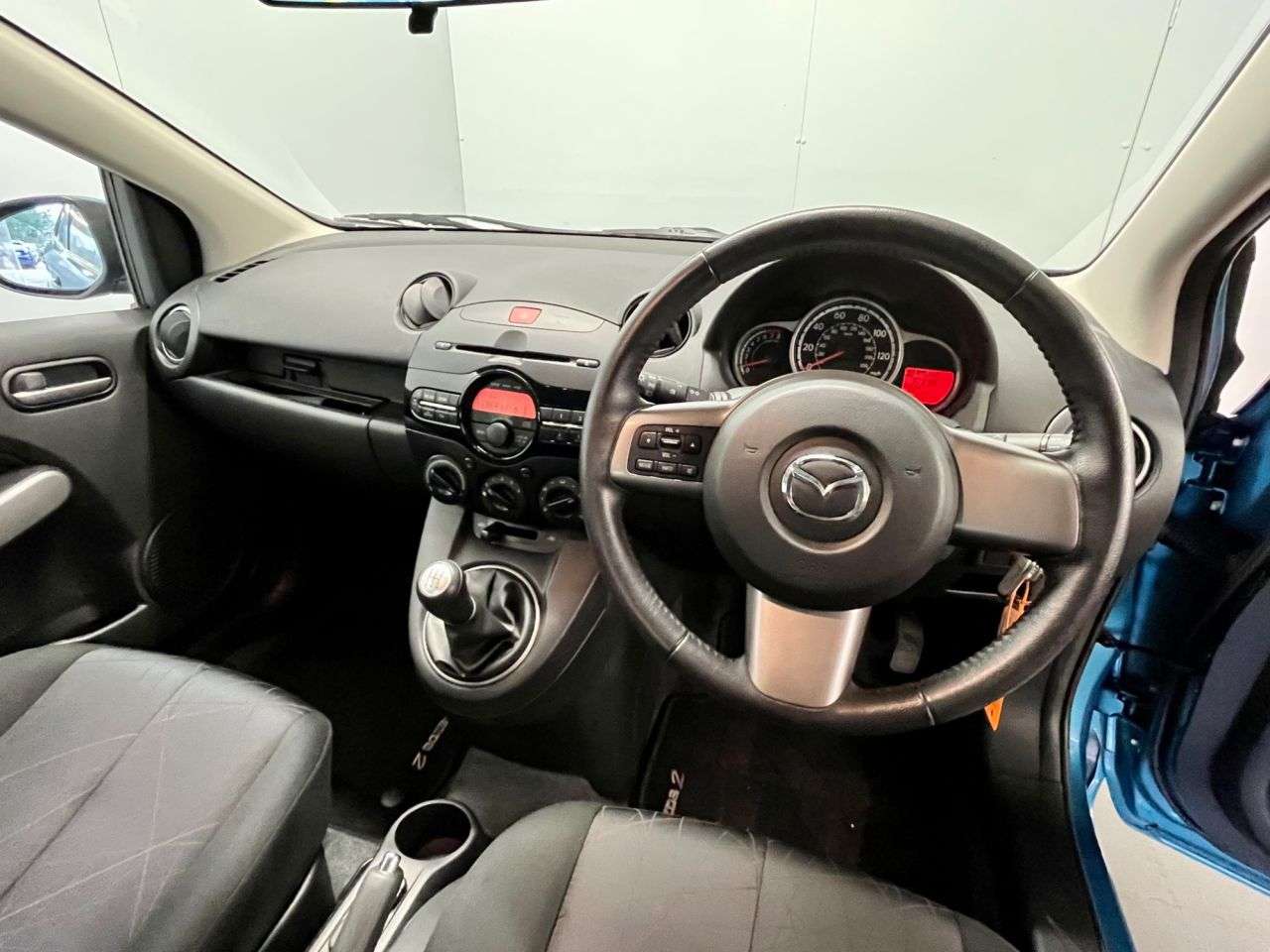 2012 MAZDA MAZDA2 2012 MAZDA MAZDA2