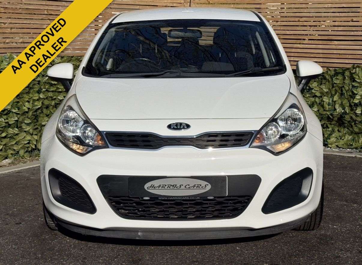 A 2013 KIA RIO 1.25 1 Hatchback 5dr Petrol Manual Euro 5 (84 bhp) 12 MONTHS AA, FRESH SERV A 2013 KIA RIO 1.25 1 Hatchback 5dr Petrol Manual Euro 5 (84 bhp) 12 MONTHS AA, FRESH SERV