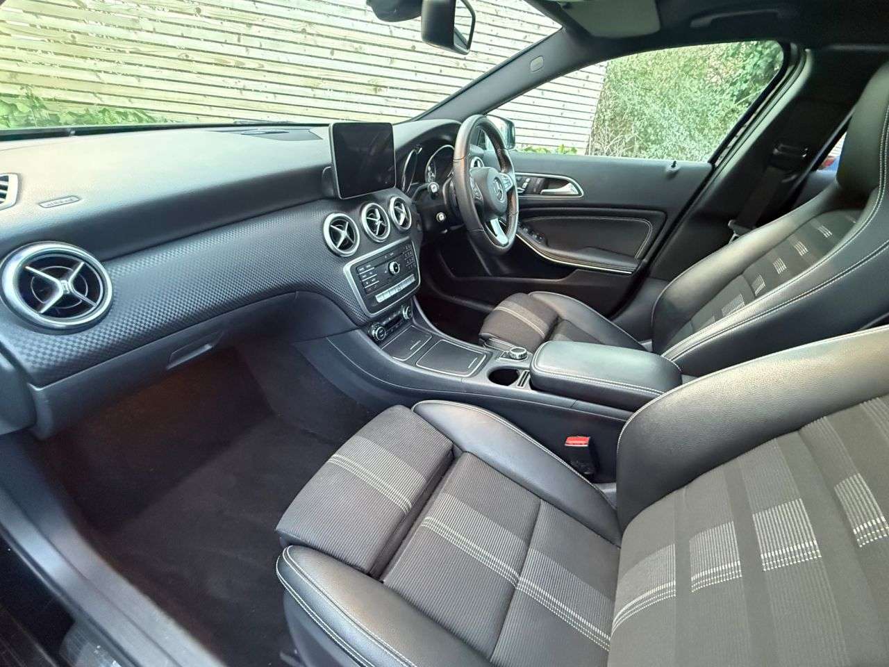 2018 MERCEDES-BENZ A-CLASS 2018 MERCEDES-BENZ A-CLASS