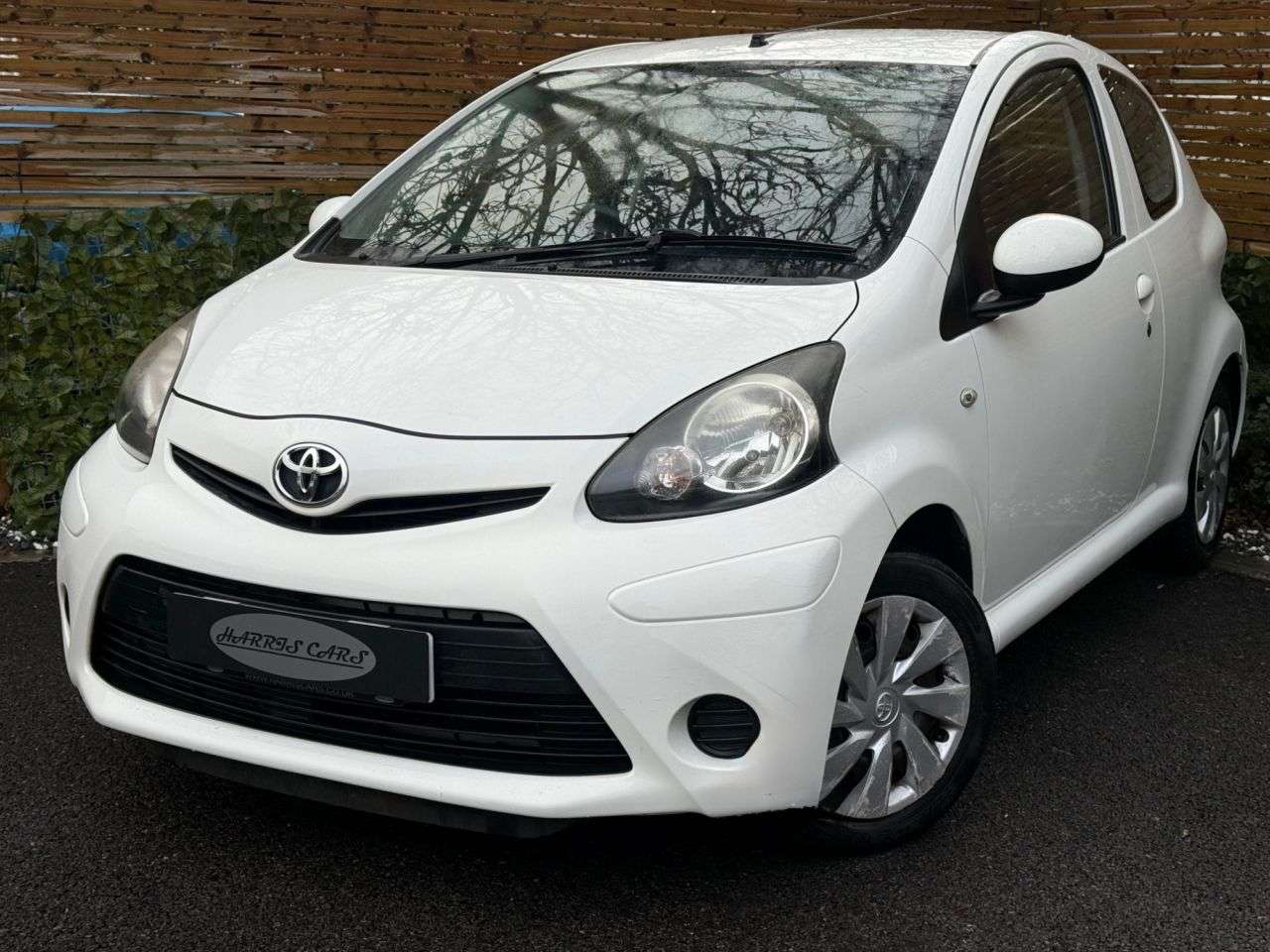 A 2013 TOYOTA AYGO 1.0 VVT-i Ice Hatchback 3dr Petrol Manual Euro 5 (67 ps) 12 MONTHS AA, FRES A 2013 TOYOTA AYGO 1.0 VVT-i Ice Hatchback 3dr Petrol Manual Euro 5 (67 ps) 12 MONTHS AA, FRES