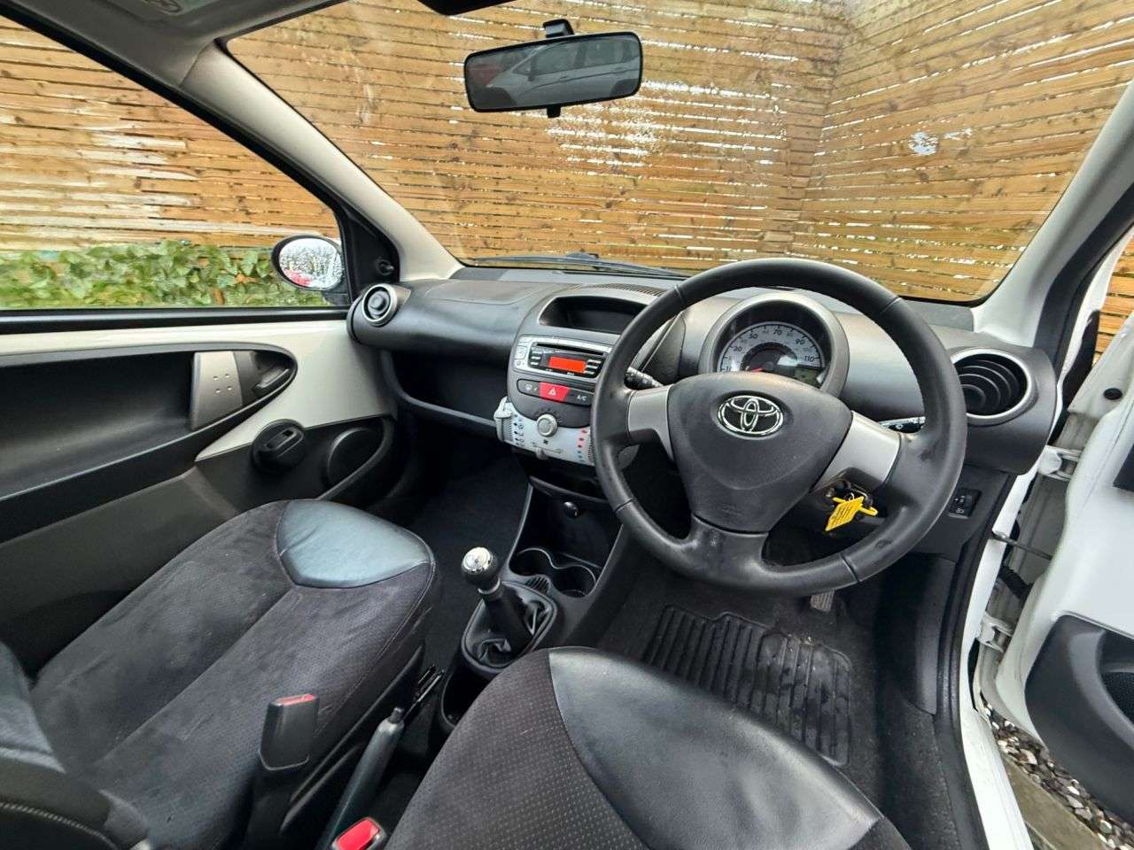 2013 TOYOTA AYGO 2013 TOYOTA AYGO