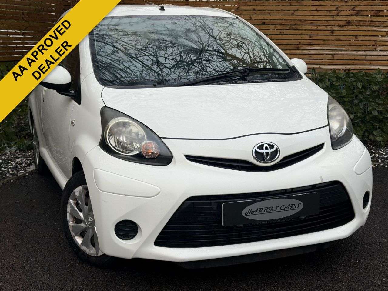 A 2013 TOYOTA AYGO 1.0 VVT-i Ice Hatchback 3dr Petrol Manual Euro 5 (67 ps) 12 MONTHS AA, FRES A 2013 TOYOTA AYGO 1.0 VVT-i Ice Hatchback 3dr Petrol Manual Euro 5 (67 ps) 12 MONTHS AA, FRES