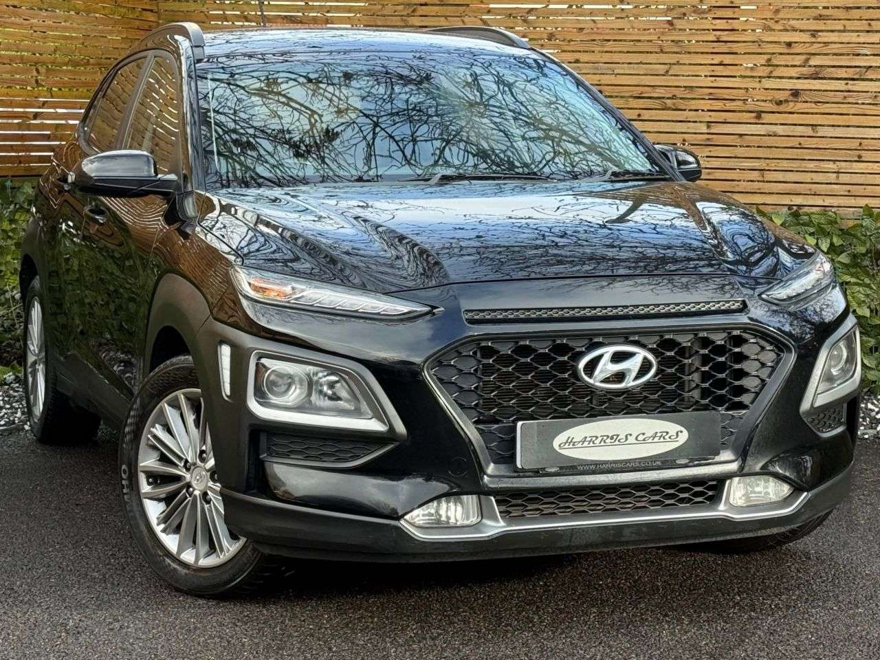 A 2018 HYUNDAI KONA 1.0 T-GDi Blue Drive SE SUV 5dr Petrol Manual Euro 6 (s/s) (120 ps) 12 MONT A 2018 HYUNDAI KONA 1.0 T-GDi Blue Drive SE SUV 5dr Petrol Manual Euro 6 (s/s) (120 ps) 12 MONT