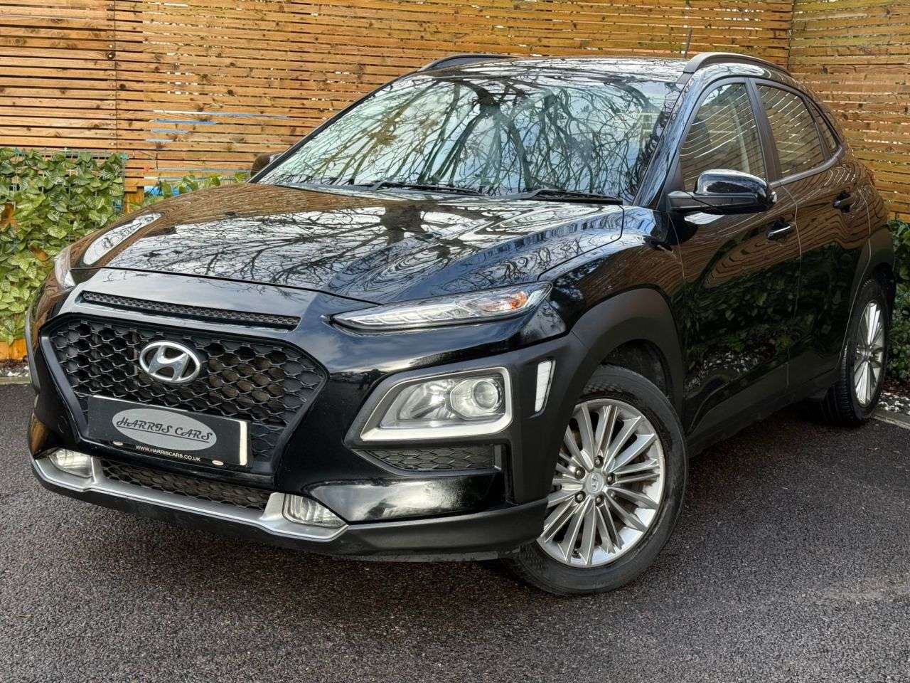 A 2018 HYUNDAI KONA 1.0 T-GDi Blue Drive SE SUV 5dr Petrol Manual Euro 6 (s/s) (120 ps) 12 MONT A 2018 HYUNDAI KONA 1.0 T-GDi Blue Drive SE SUV 5dr Petrol Manual Euro 6 (s/s) (120 ps) 12 MONT