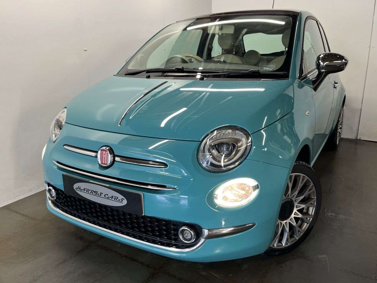 A 2017 FIAT 500 1.2 Anniversario Hatchback 3dr Petrol Manual Euro 6 (s/s) (69 bhp) 12 MONTH A 2017 FIAT 500 1.2 Anniversario Hatchback 3dr Petrol Manual Euro 6 (s/s) (69 bhp) 12 MONTH