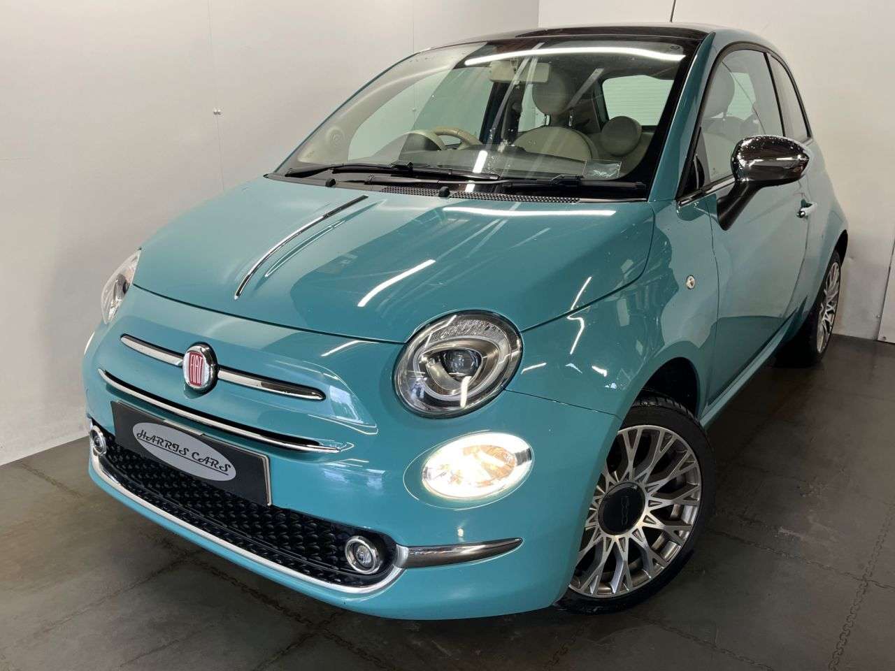 2017 FIAT 500 2017 FIAT 500