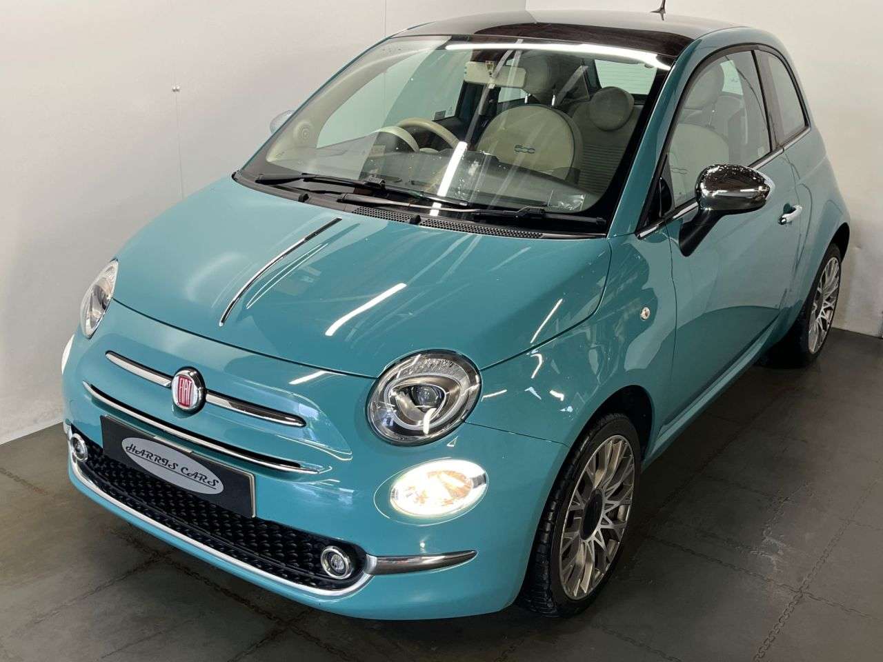 2017 FIAT 500 2017 FIAT 500