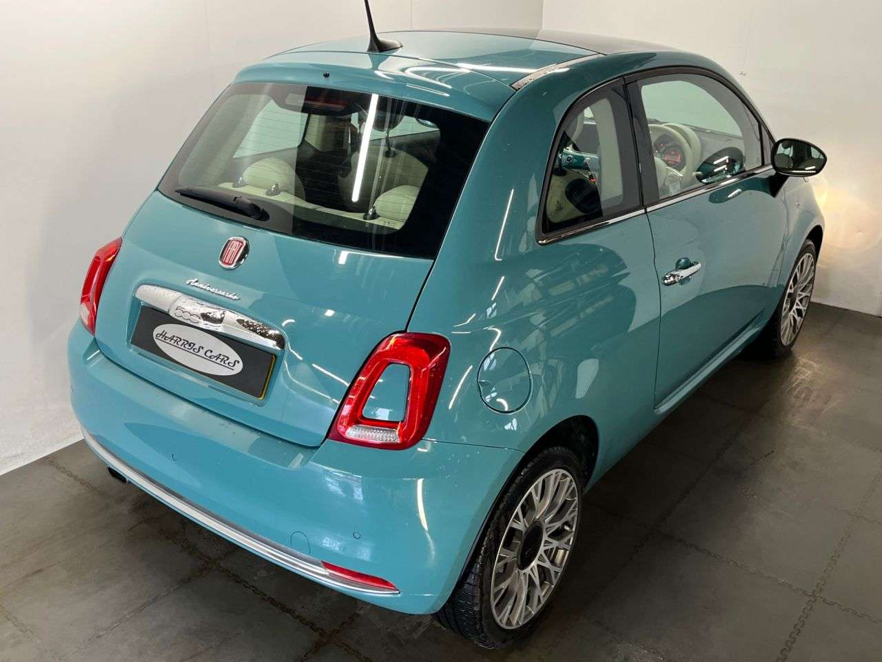 2017 FIAT 500 2017 FIAT 500