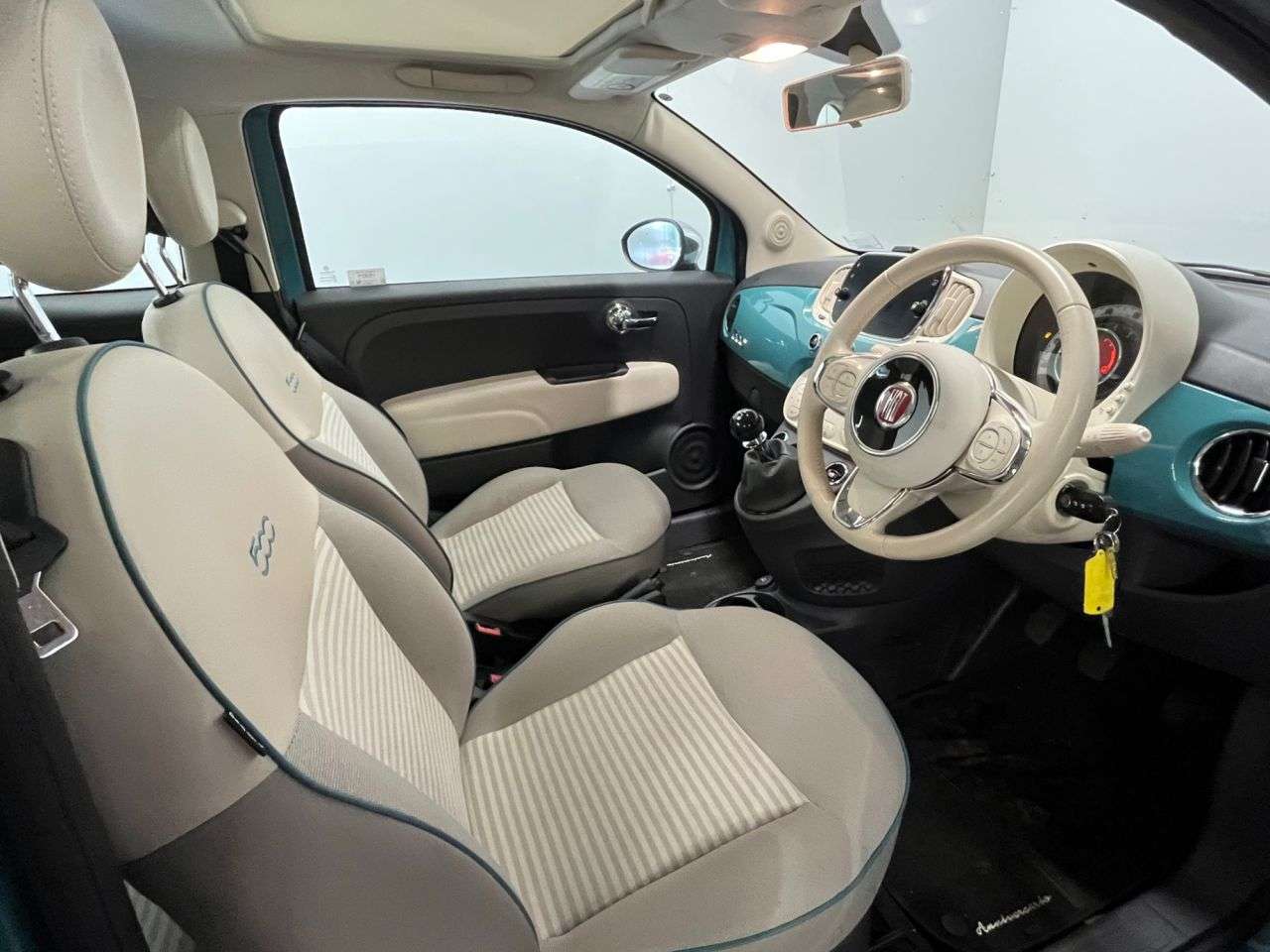 2017 FIAT 500 2017 FIAT 500