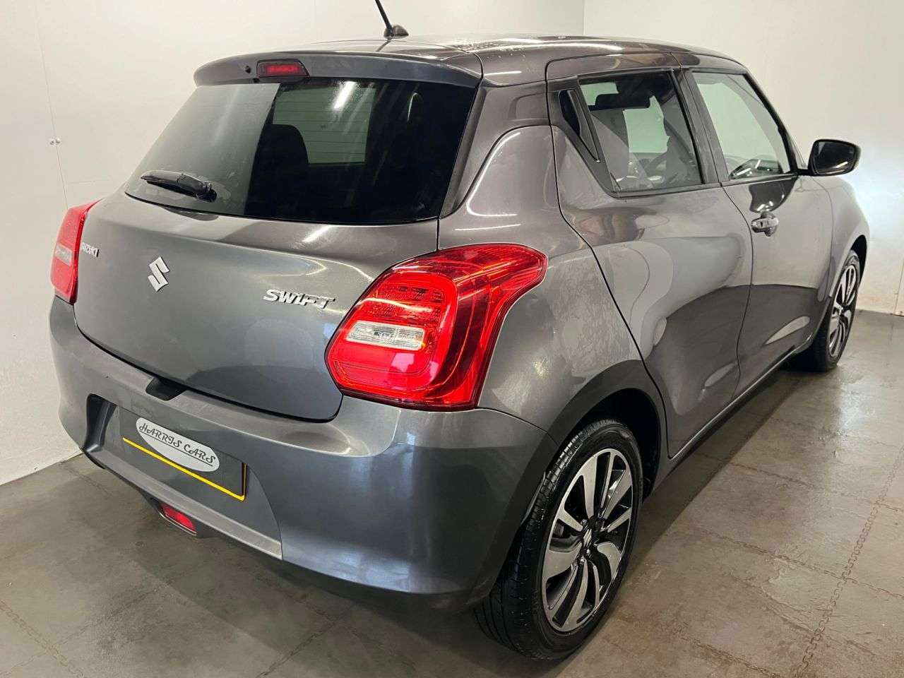 2017 SUZUKI SWIFT 2017 SUZUKI SWIFT