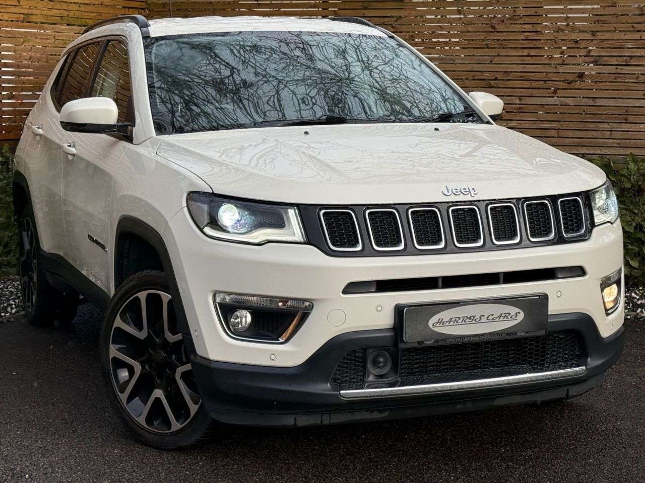 A 2019 JEEP COMPASS 2.0 MultiJetII Limited SUV 5dr Diesel Manual 4WD Euro 6 (s/s) (140 ps) 12 M A 2019 JEEP COMPASS 2.0 MultiJetII Limited SUV 5dr Diesel Manual 4WD Euro 6 (s/s) (140 ps) 12 M