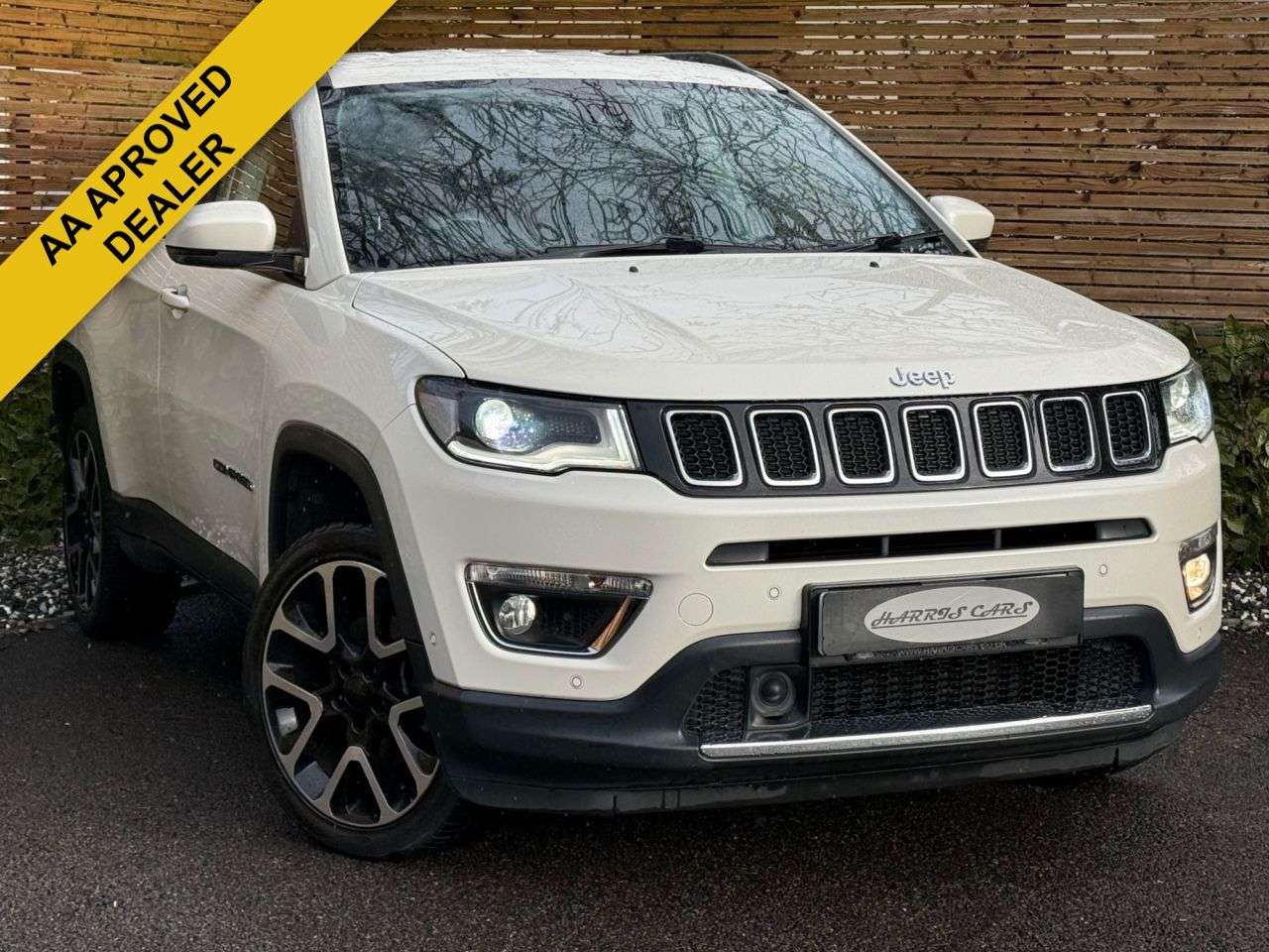 A 2019 JEEP COMPASS 2.0 MultiJetII Limited SUV 5dr Diesel Manual 4WD Euro 6 (s/s) (140 ps) 12 M A 2019 JEEP COMPASS 2.0 MultiJetII Limited SUV 5dr Diesel Manual 4WD Euro 6 (s/s) (140 ps) 12 M