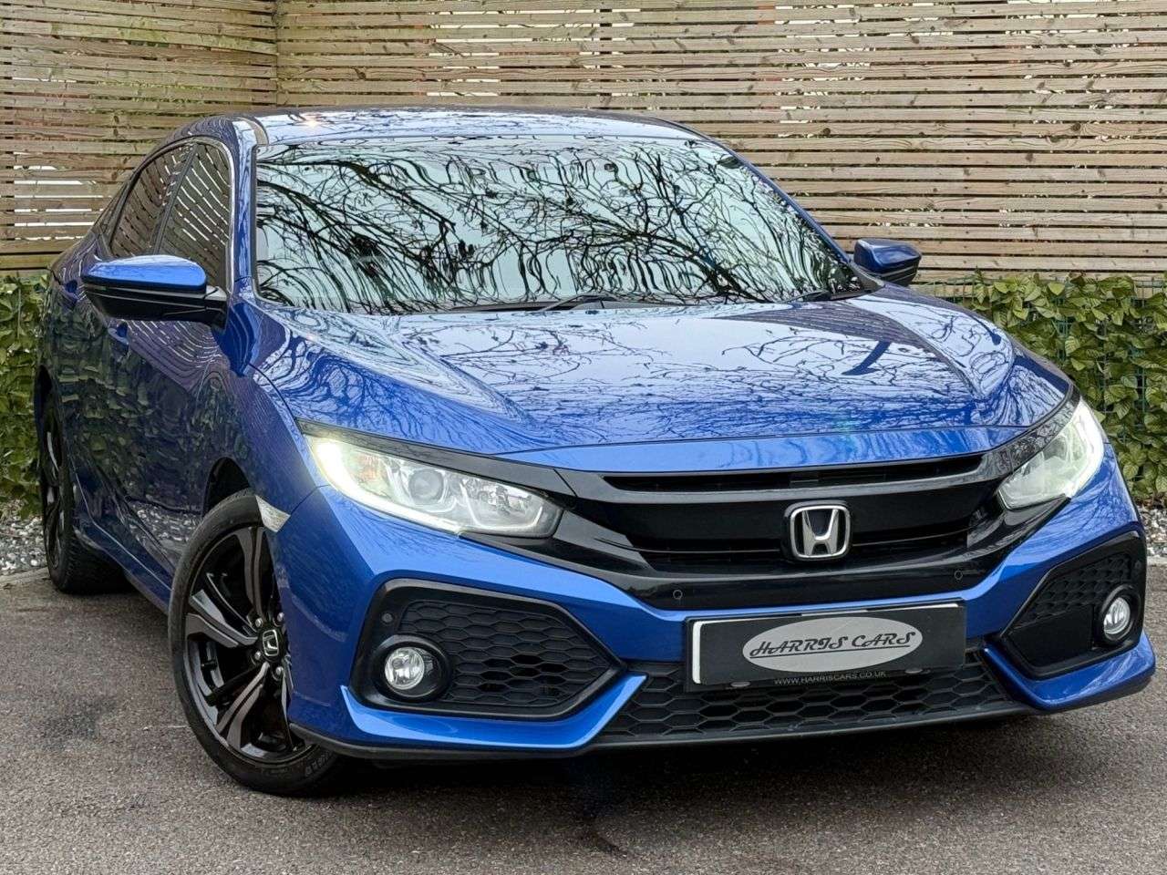 A 2017 HONDA CIVIC 1.0 VTEC Turbo SR Hatchback 5dr Petrol CVT Euro 6 (s/s) (129 ps) 12 MONTHS A 2017 HONDA CIVIC 1.0 VTEC Turbo SR Hatchback 5dr Petrol CVT Euro 6 (s/s) (129 ps) 12 MONTHS