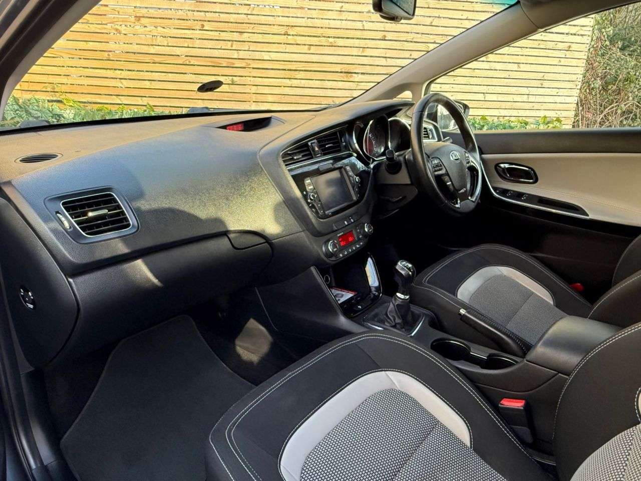 2016 KIA CEED 2016 KIA CEED