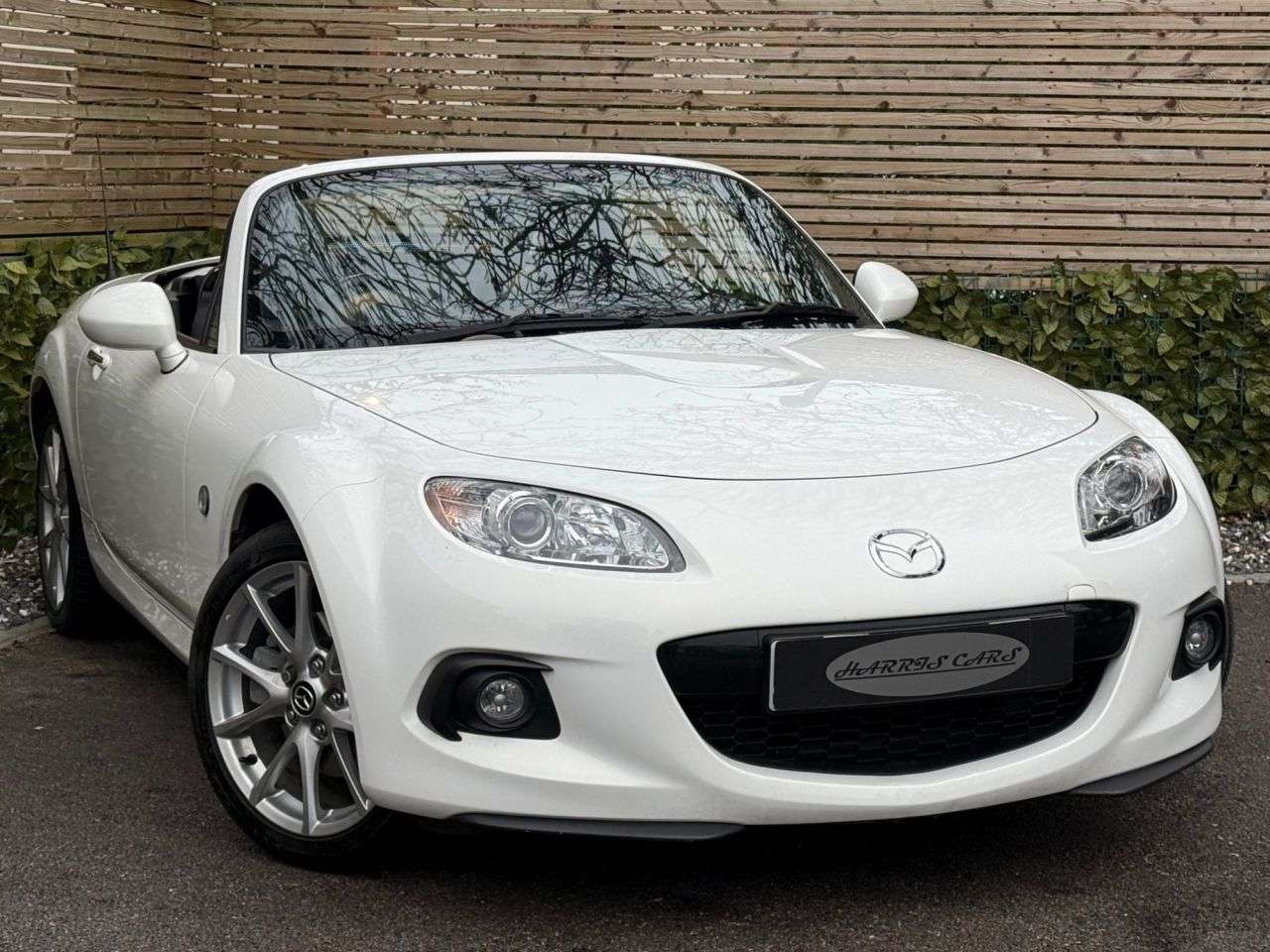 A 2013 MAZDA MX-5 2.0i Sport Tech Roadster 2dr Petrol Manual Euro 5 (160 ps) 12 MONTHS AA, FR A 2013 MAZDA MX-5 2.0i Sport Tech Roadster 2dr Petrol Manual Euro 5 (160 ps) 12 MONTHS AA, FR