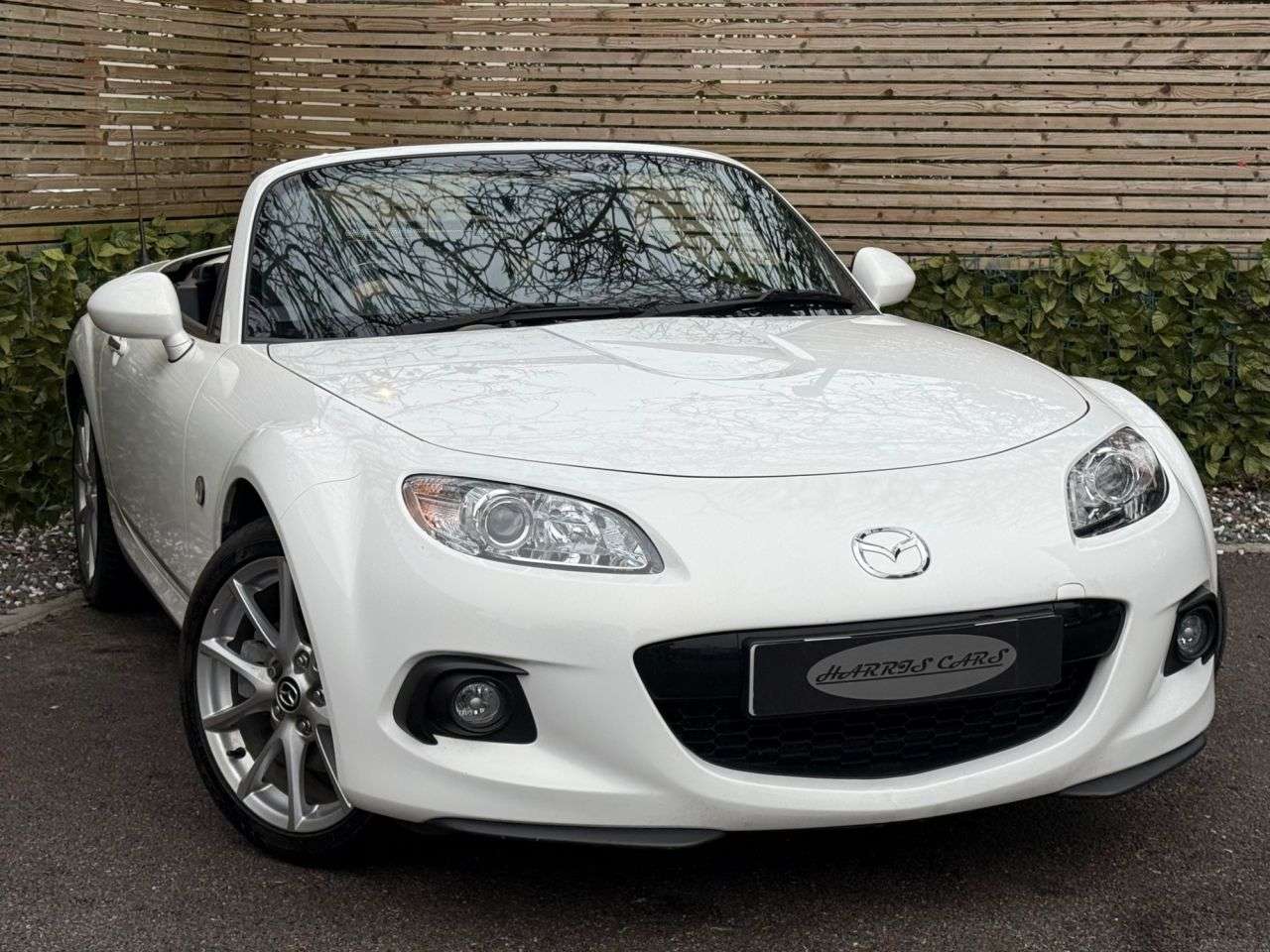 A 2013 MAZDA MX-5 2.0i Sport Tech Roadster 2dr Petrol Manual Euro 5 (160 ps) 12 MONTHS AA, FR A 2013 MAZDA MX-5 2.0i Sport Tech Roadster 2dr Petrol Manual Euro 5 (160 ps) 12 MONTHS AA, FR