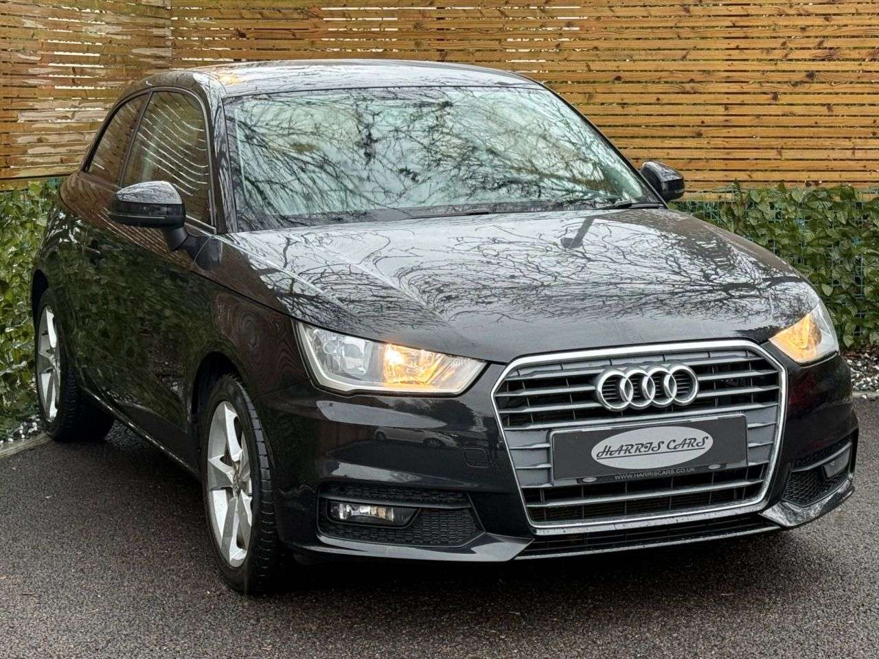 2016 AUDI A1 2016 AUDI A1
