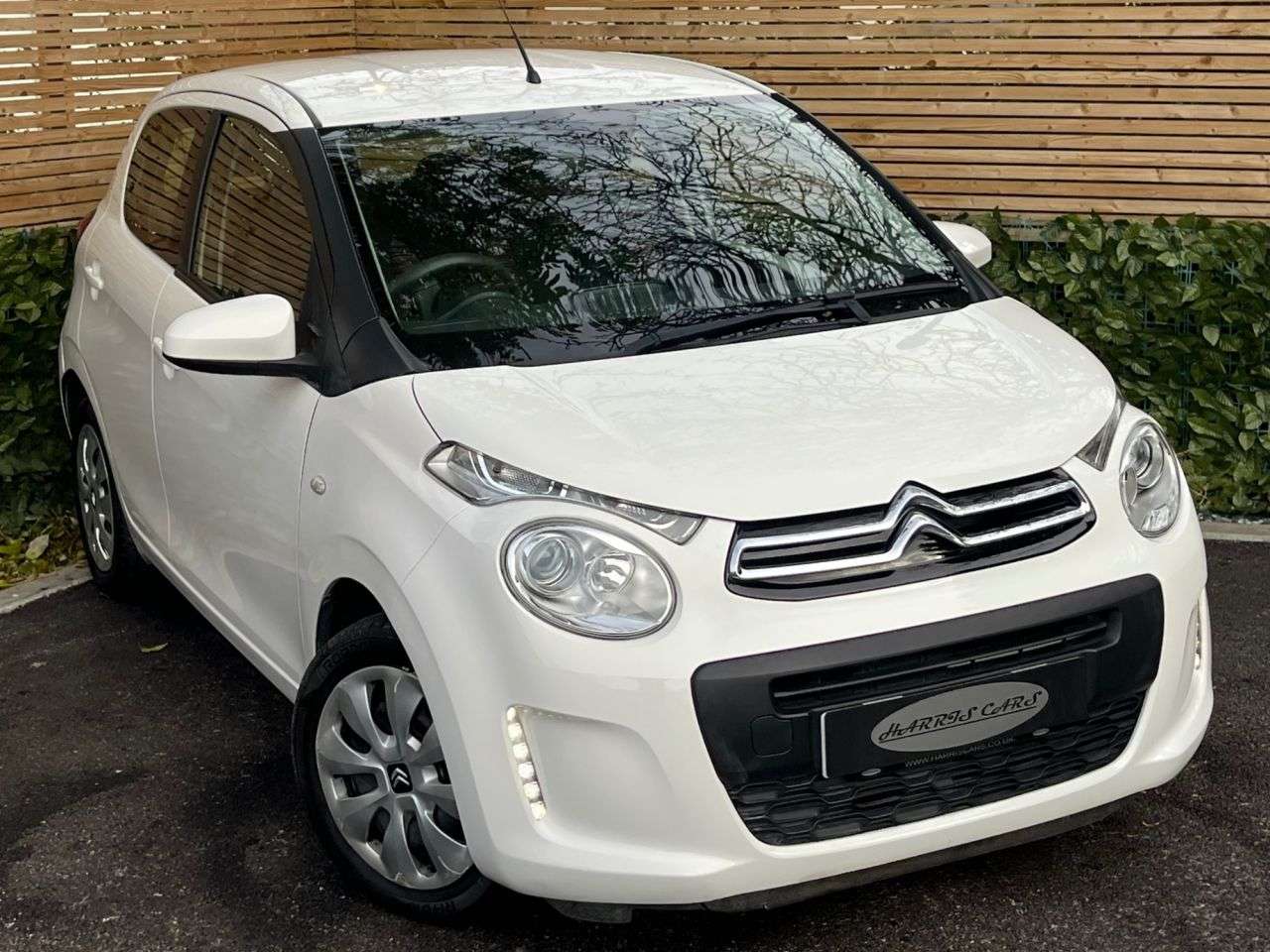 A 2015 CITROEN C1 1.0 VTi Feel Hatchback 5dr Petrol Manual Euro 6 (68 ps) 12 MONTHS AA, FRESH A 2015 CITROEN C1 1.0 VTi Feel Hatchback 5dr Petrol Manual Euro 6 (68 ps) 12 MONTHS AA, FRESH