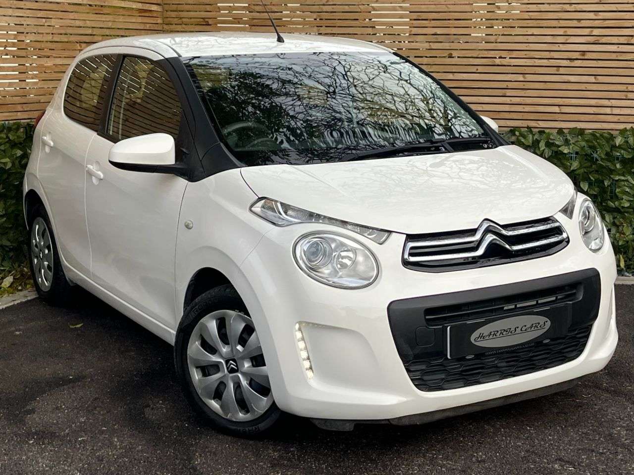 A 2015 CITROEN C1 1.0 VTi Feel Hatchback 5dr Petrol Manual Euro 6 (68 ps) 12 MONTHS AA, FRESH A 2015 CITROEN C1 1.0 VTi Feel Hatchback 5dr Petrol Manual Euro 6 (68 ps) 12 MONTHS AA, FRESH