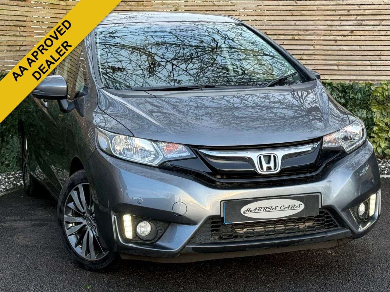 A 2017 HONDA JAZZ 1.3 i-VTEC EX Navi Hatchback 5dr Petrol CVT Euro 6 (s/s) (102 ps) 12 MONTHS A 2017 HONDA JAZZ 1.3 i-VTEC EX Navi Hatchback 5dr Petrol CVT Euro 6 (s/s) (102 ps) 12 MONTHS