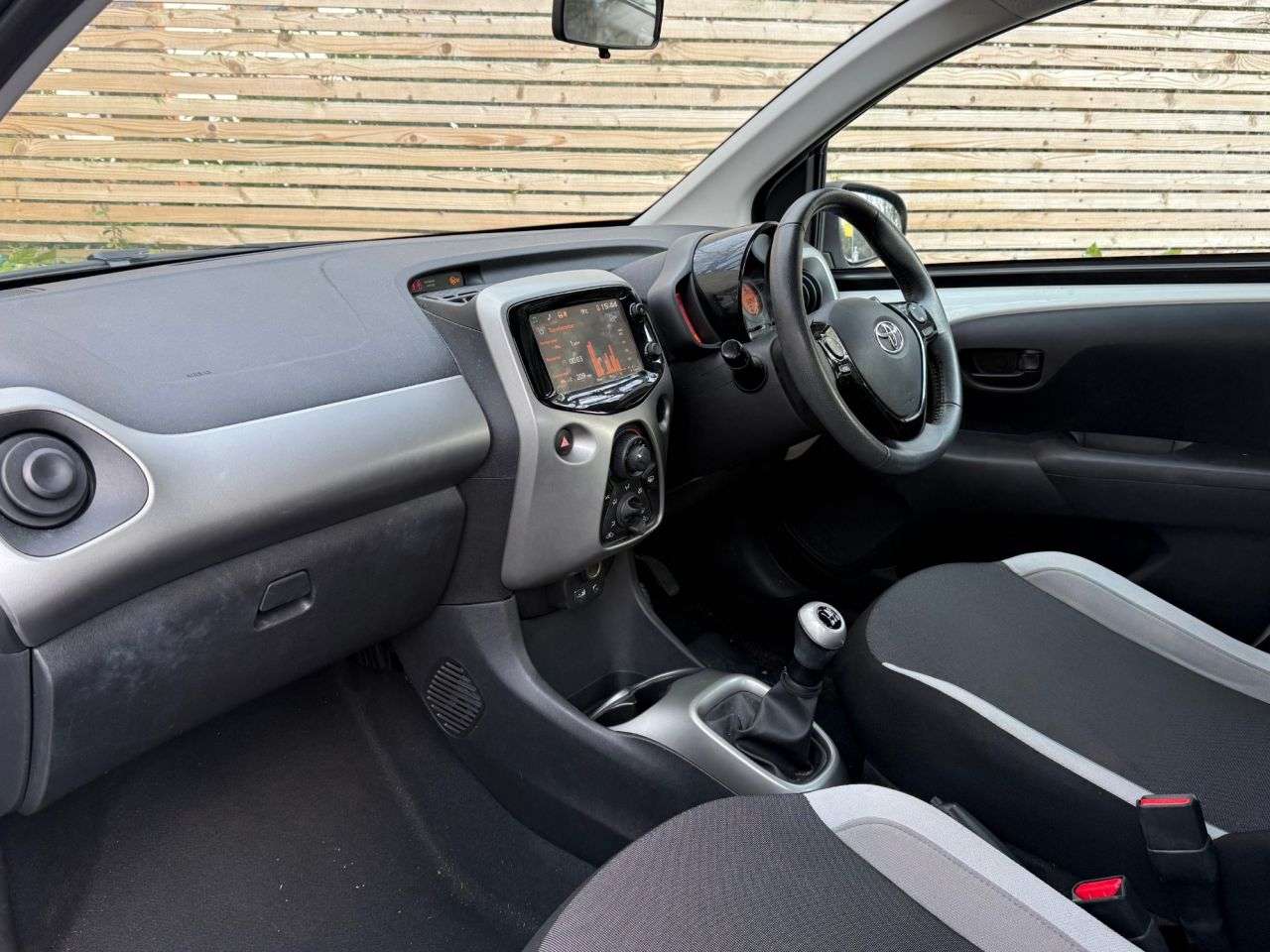 2015 TOYOTA AYGO 2015 TOYOTA AYGO