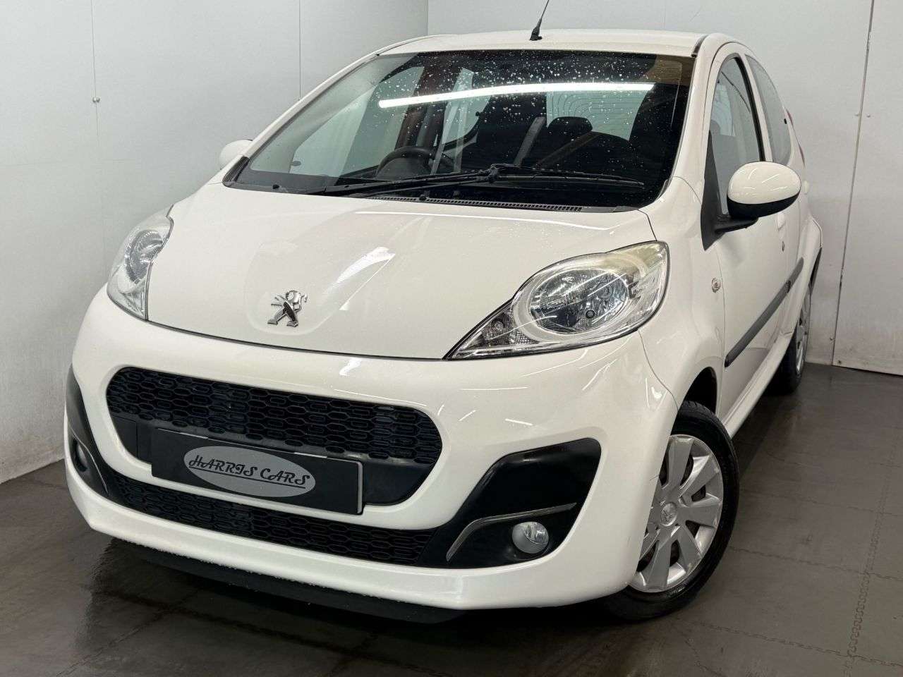 A 2012 PEUGEOT 107 1.0 12V Active Hatchback 5dr Petrol 2 Tronic Euro 5 (68 ps) 12 MONTHS AA, F A 2012 PEUGEOT 107 1.0 12V Active Hatchback 5dr Petrol 2 Tronic Euro 5 (68 ps) 12 MONTHS AA, F
