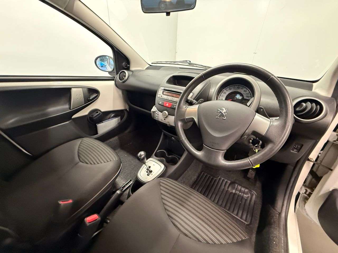 2012 PEUGEOT 107 2012 PEUGEOT 107