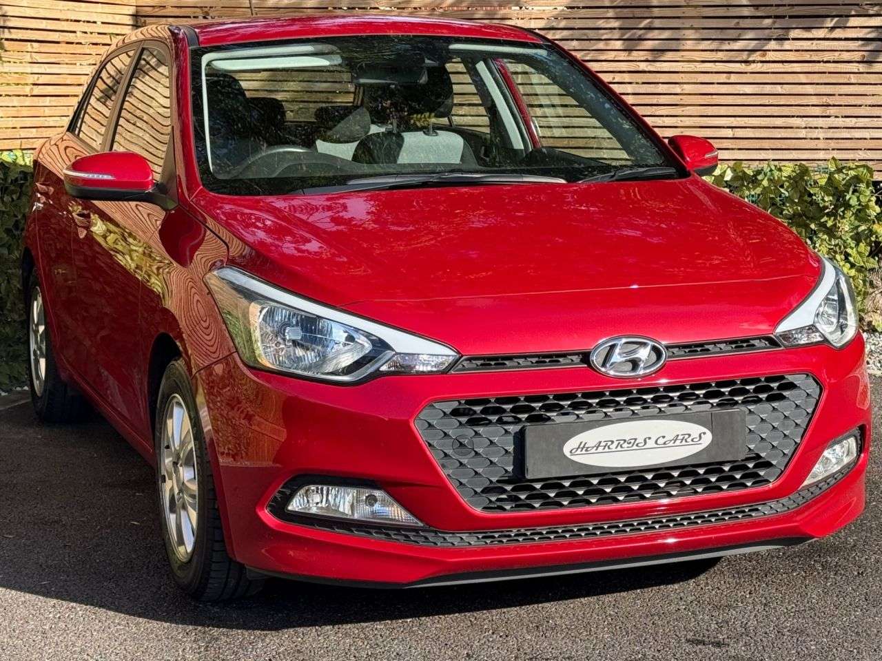 A 2017 HYUNDAI I20 1.2 SE Hatchback 5dr Petrol Manual Euro 6 (84 ps) 12 MONTHS AA, FRESH SERVI A 2017 HYUNDAI I20 1.2 SE Hatchback 5dr Petrol Manual Euro 6 (84 ps) 12 MONTHS AA, FRESH SERVI