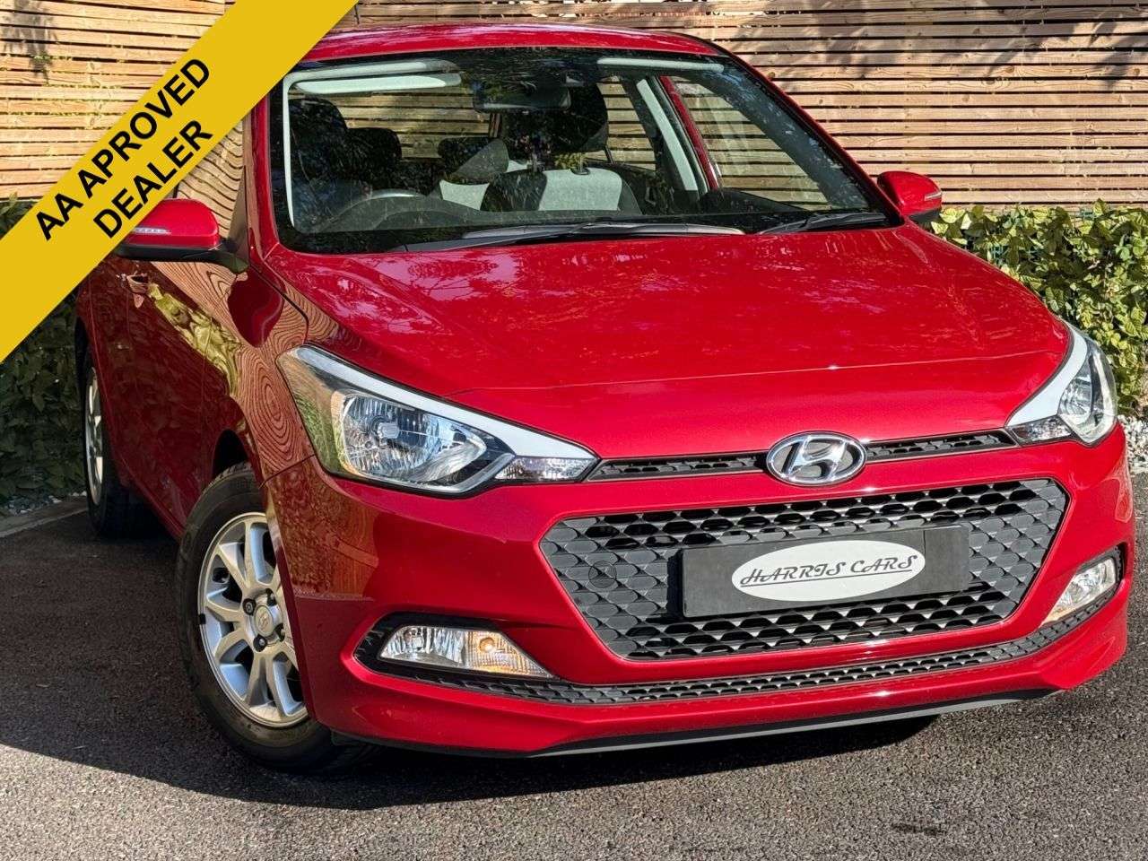 A 2017 HYUNDAI I20 1.2 SE Hatchback 5dr Petrol Manual Euro 6 (84 ps) 12 MONTHS AA, FRESH SERVI A 2017 HYUNDAI I20 1.2 SE Hatchback 5dr Petrol Manual Euro 6 (84 ps) 12 MONTHS AA, FRESH SERVI