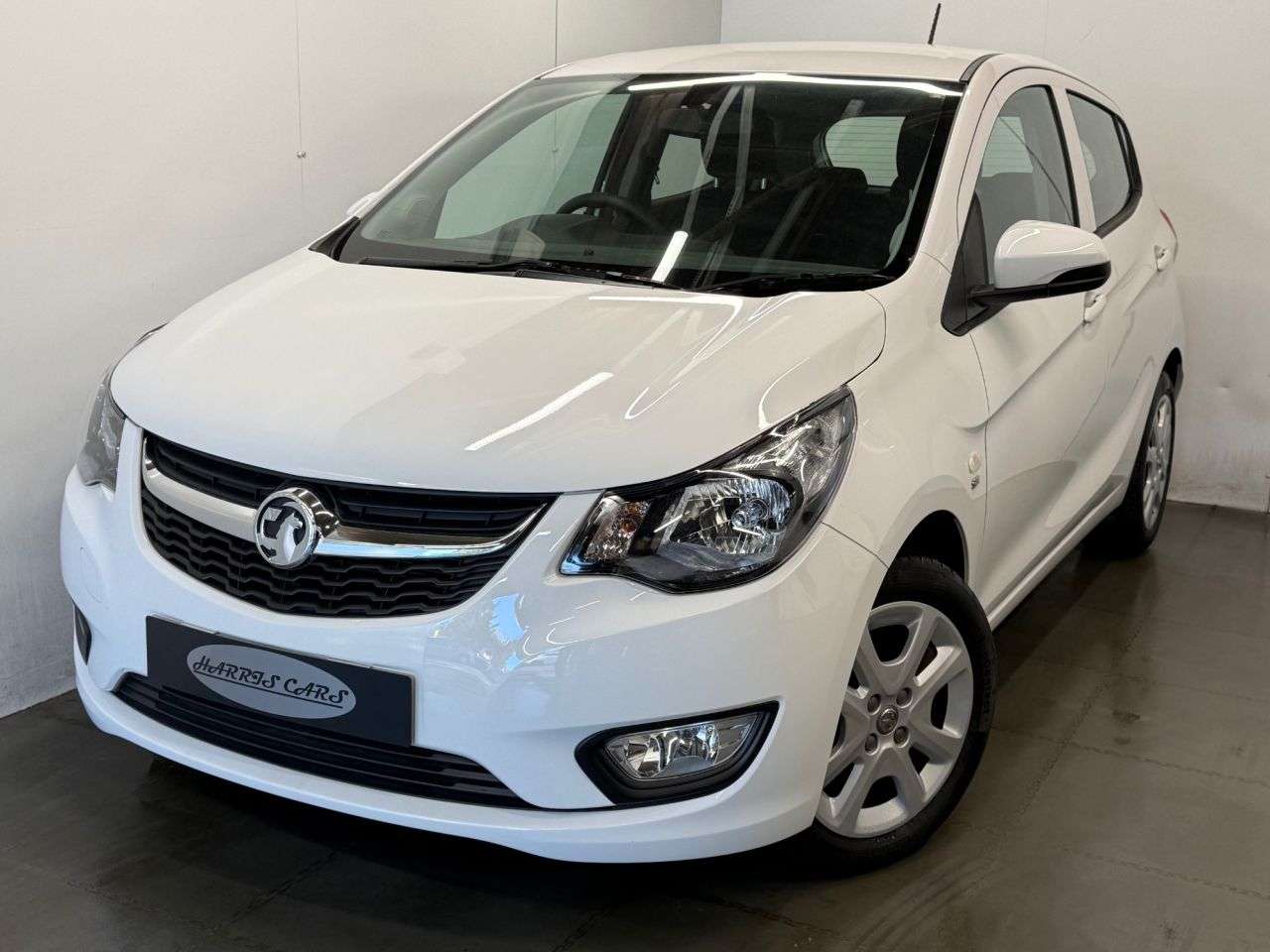 A 2017 VAUXHALL VIVA 1.0i SE Hatchback 5dr Petrol Manual Euro 6 (a/c) (75 ps) 12 MONTHS AA, FRES A 2017 VAUXHALL VIVA 1.0i SE Hatchback 5dr Petrol Manual Euro 6 (a/c) (75 ps) 12 MONTHS AA, FRES